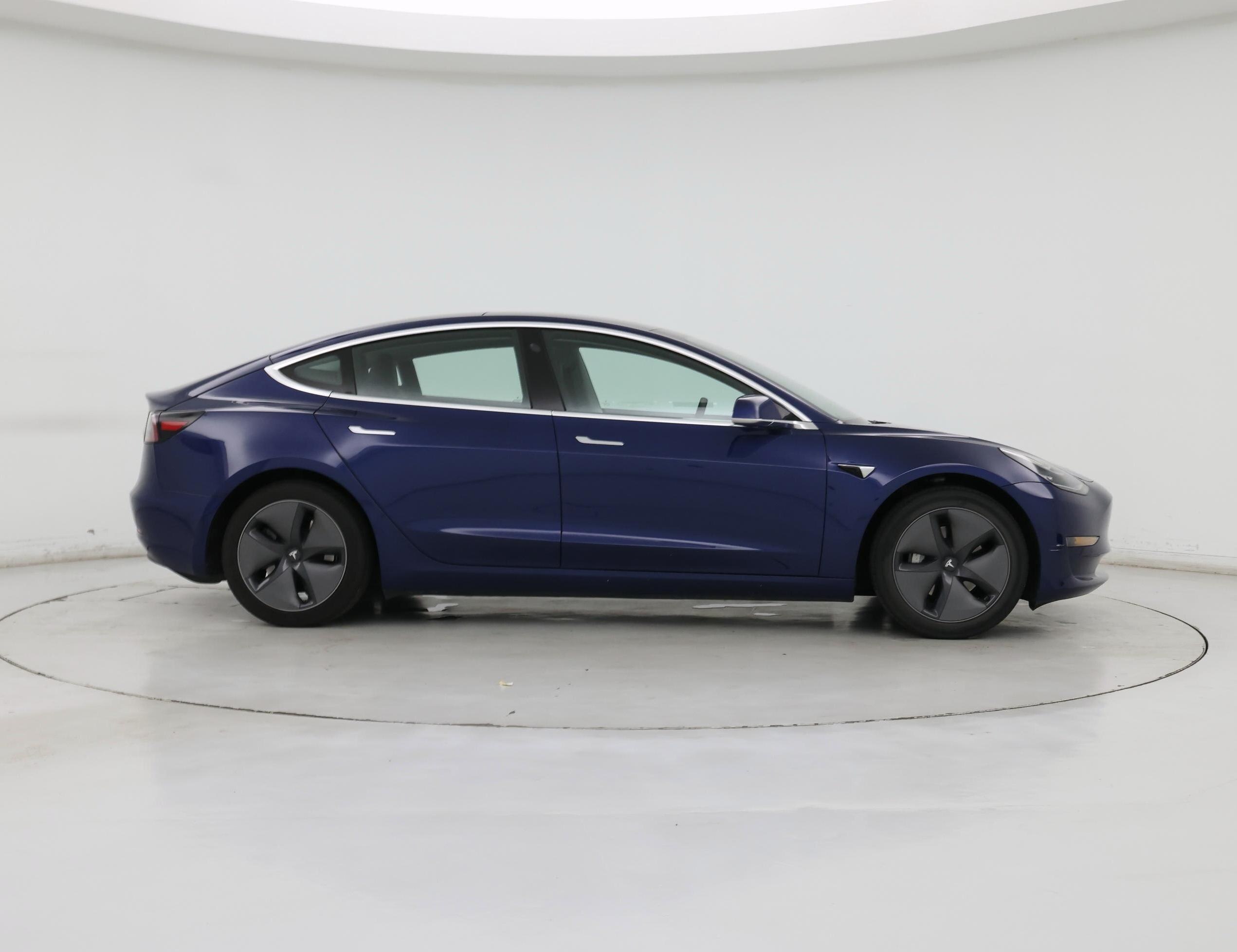 Thumbnail: 2020 Tesla Model 3 - 7