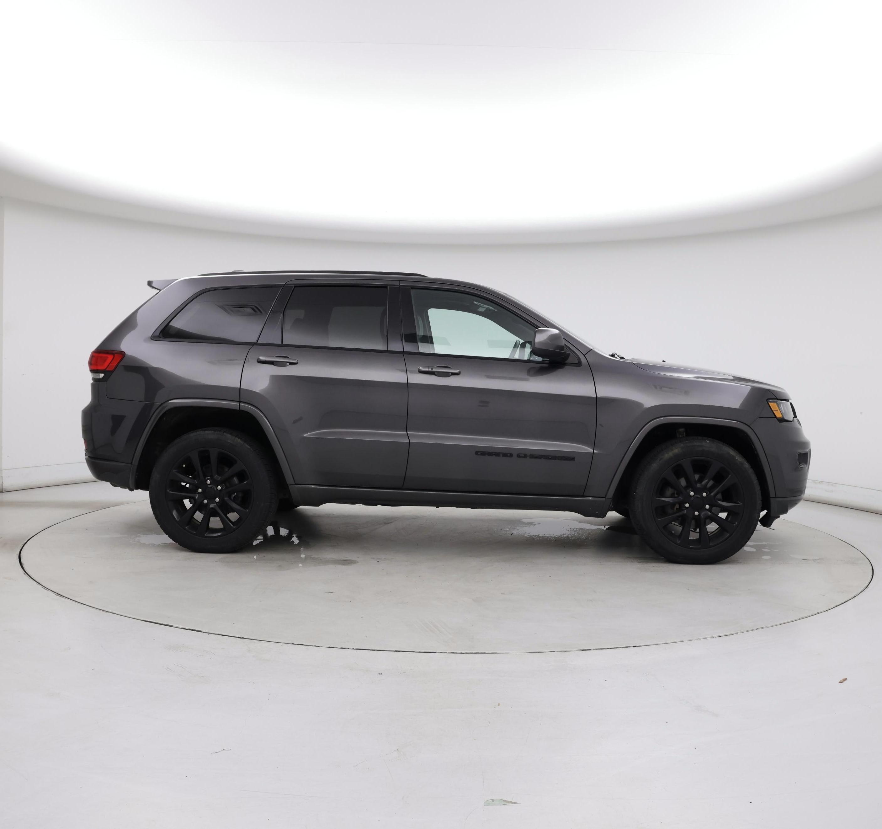 Thumbnail: 2019 Jeep Grand Cherokee - 7