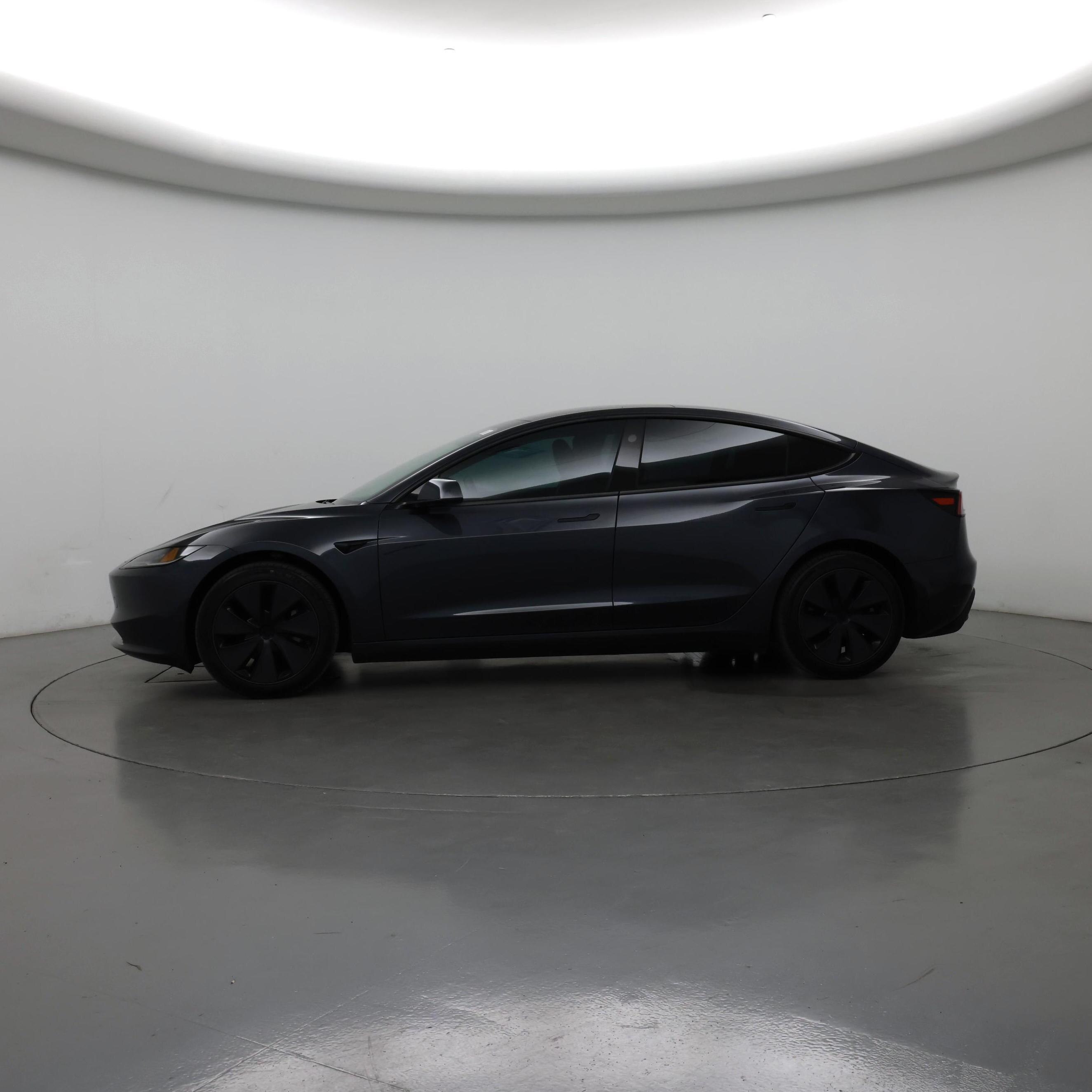 Thumbnail: 2025 Tesla Model 3 - 3