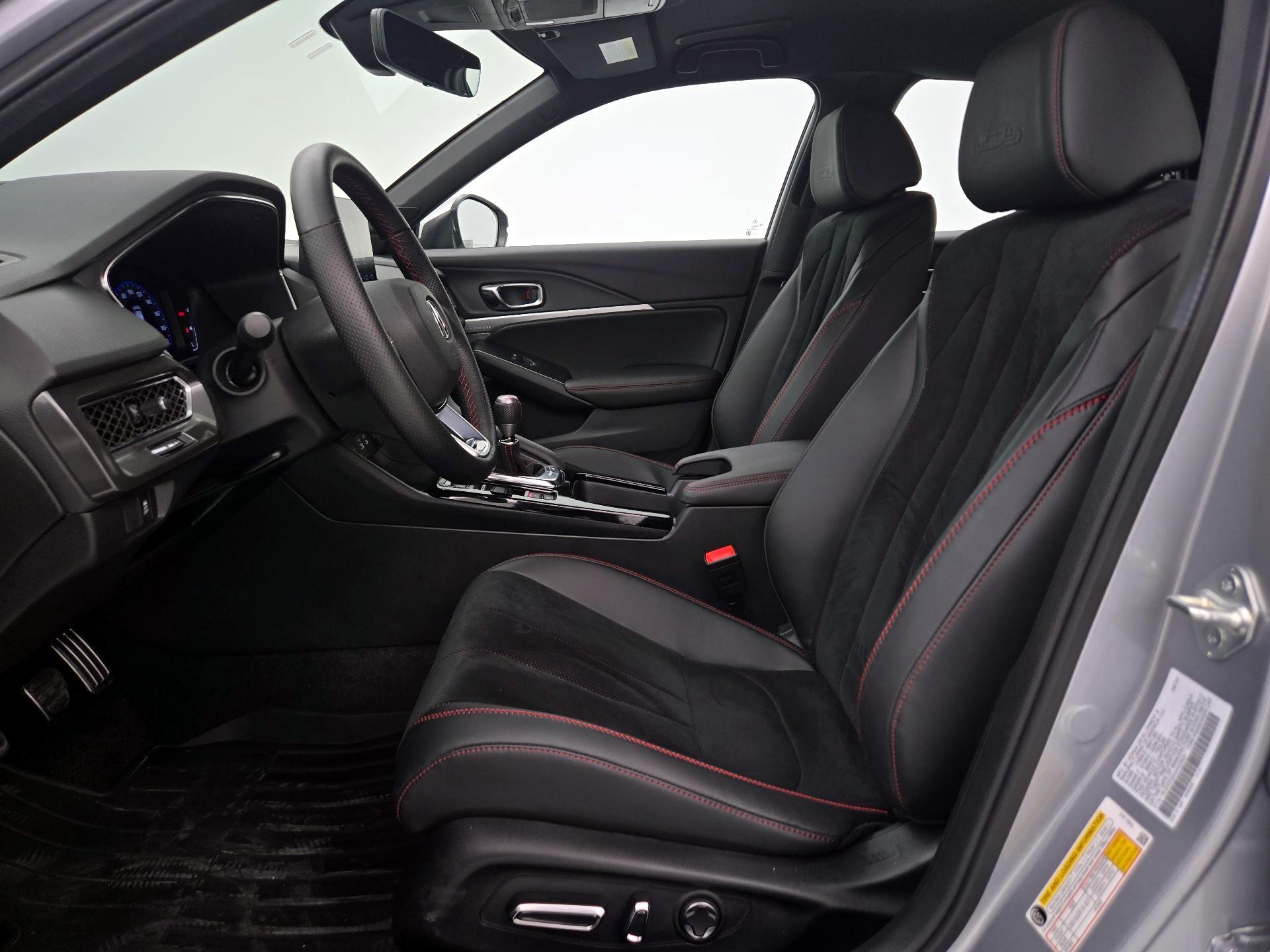 Thumbnail: 2025 Acura Integra - 11