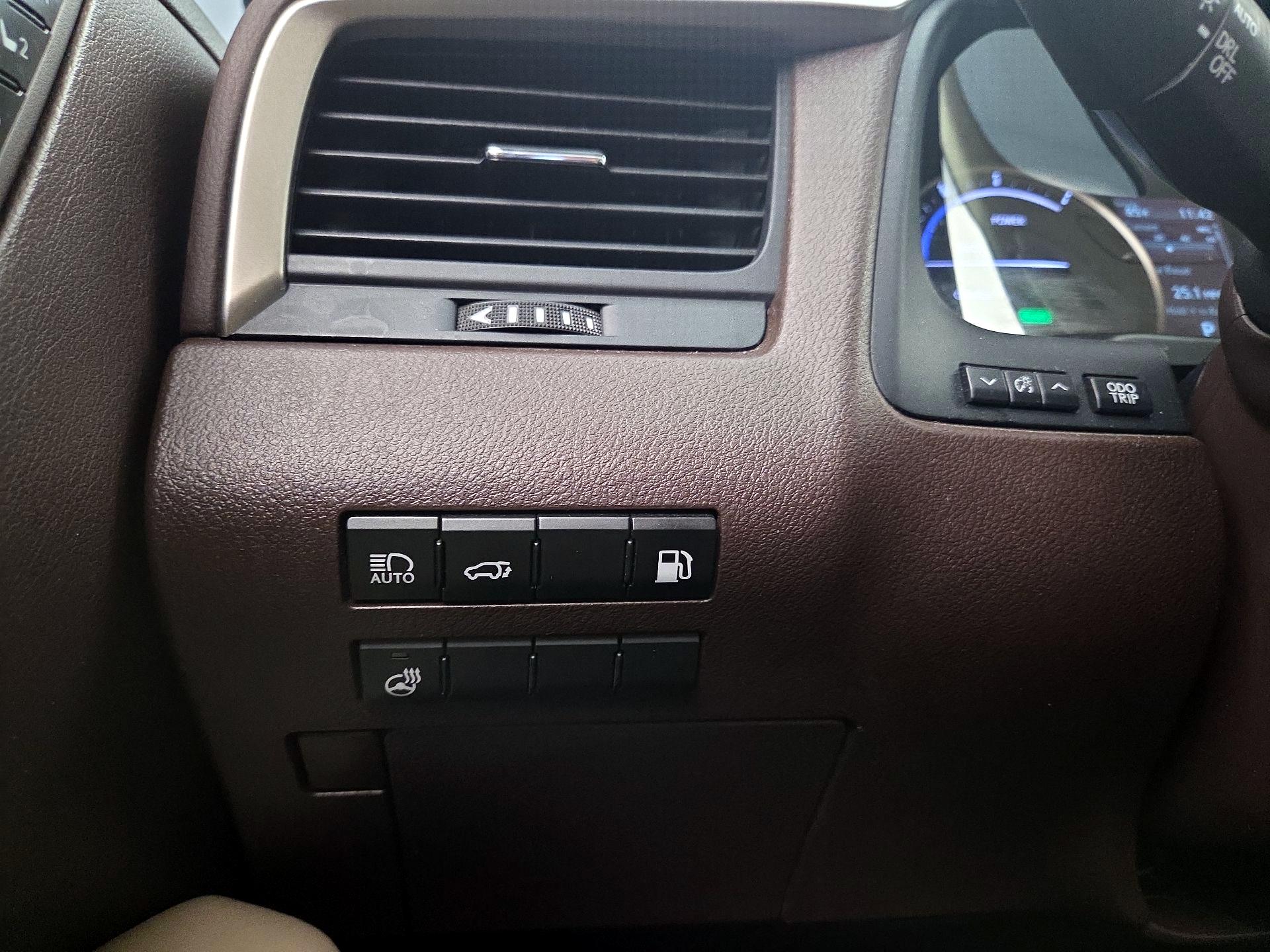 Thumbnail: 2020 Lexus RX - 13