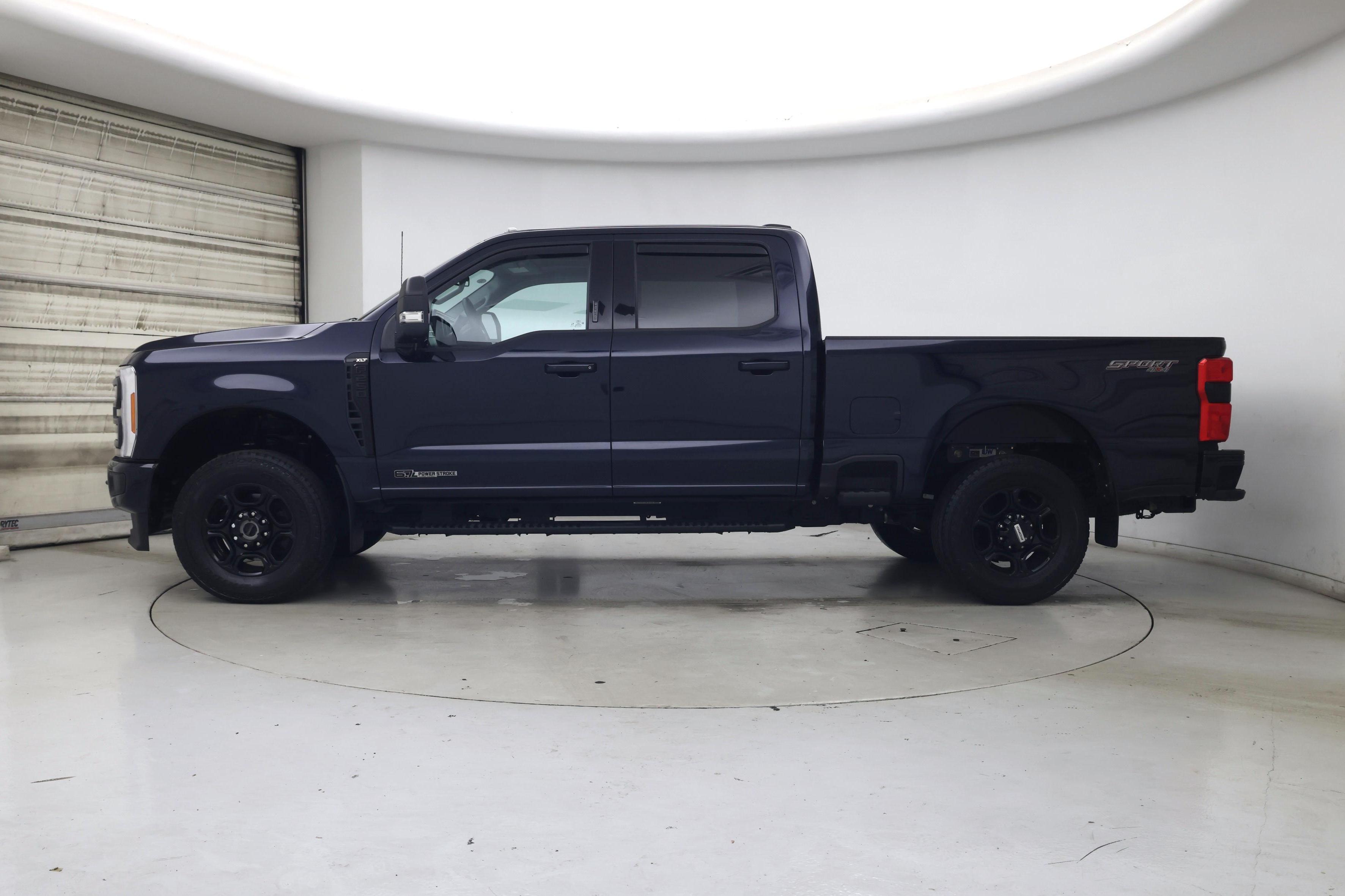 Thumbnail: 2023 Ford F-250 - 3