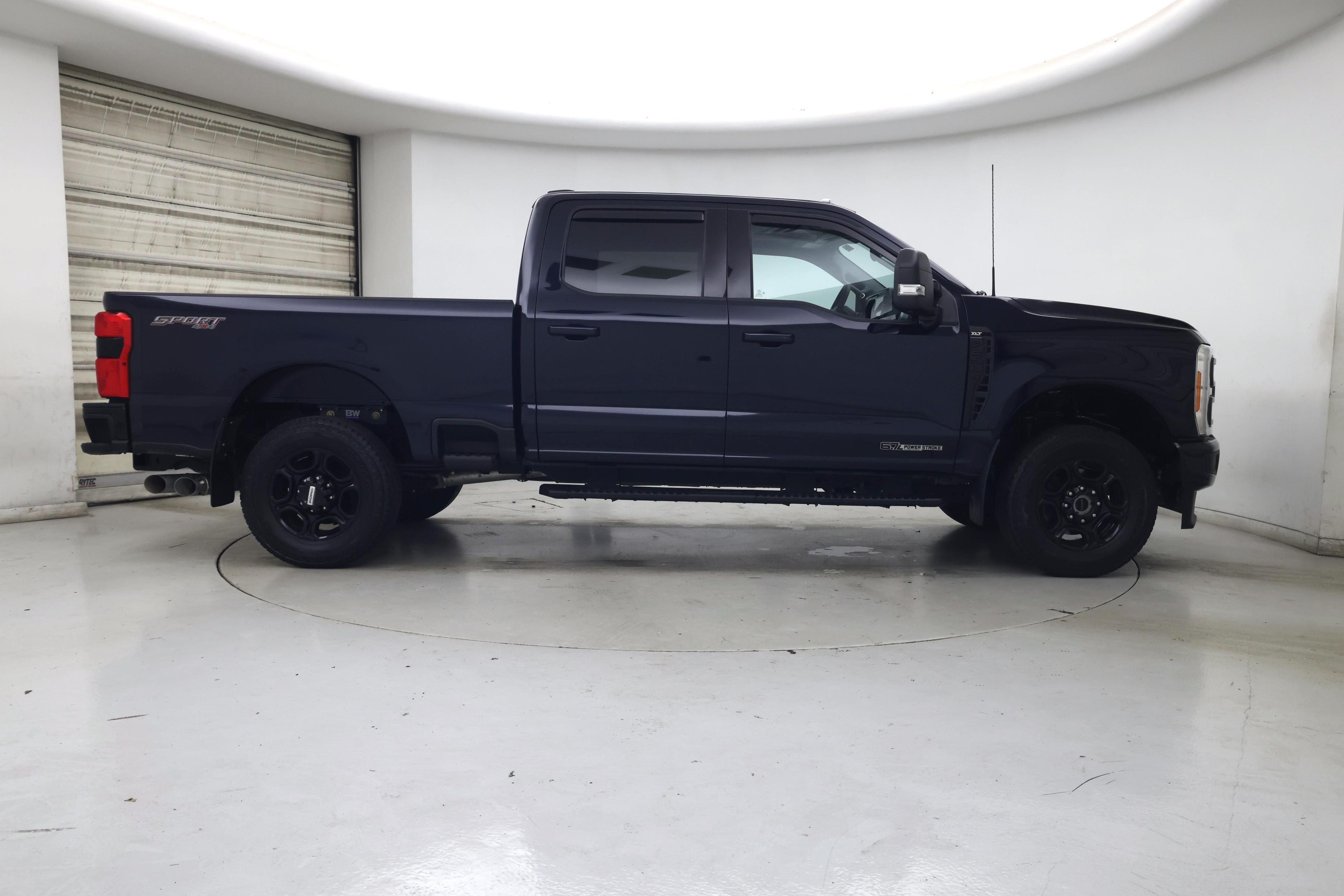 Thumbnail: 2023 Ford F-250 - 7
