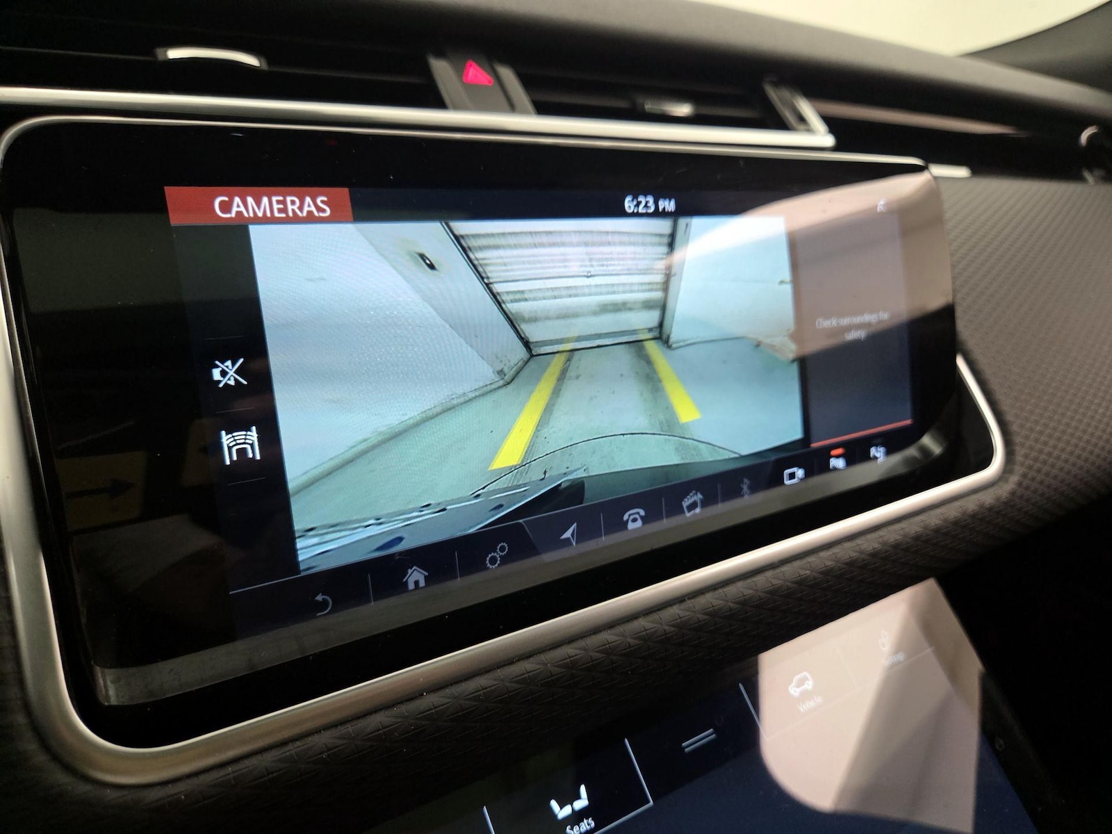 2019 Land Rover Range Rover Velar SE - Photo 15