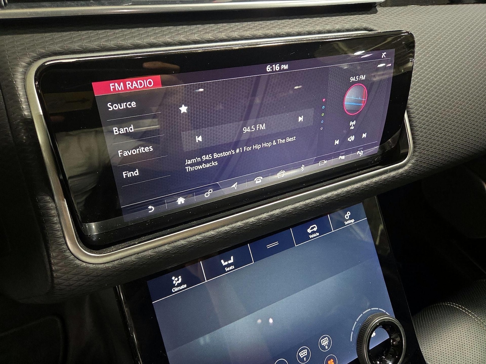 2019 Land Rover Range Rover Velar SE - Photo 16