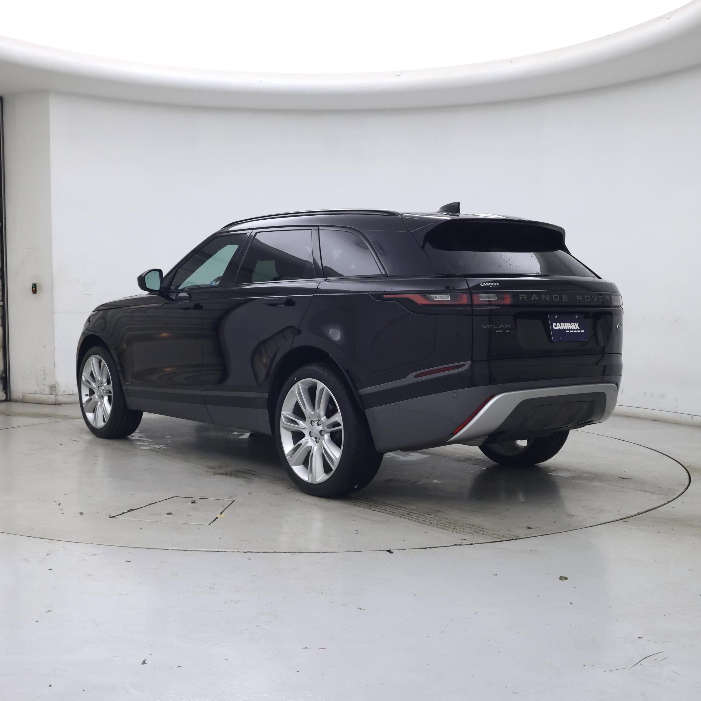 Thumbnail: 2019 Land Rover Range Rover Velar - 2