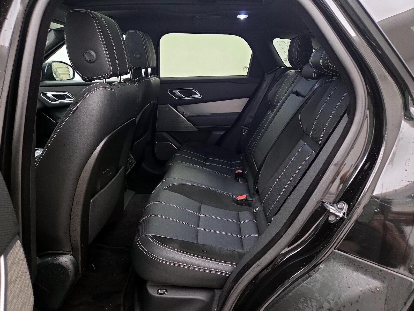 2019 Land Rover Range Rover Velar SE - Photo 21