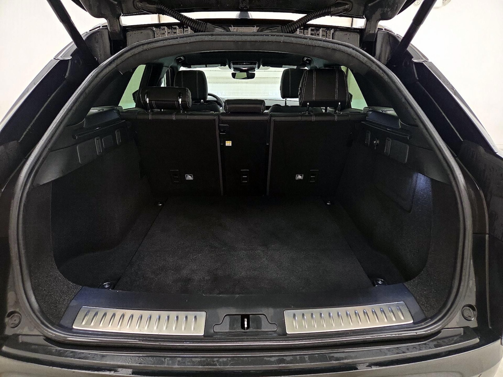 2019 Land Rover Range Rover Velar SE - Photo 22