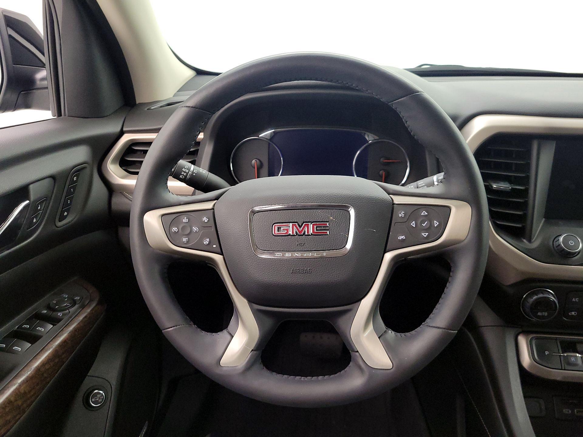 Thumbnail: 2020 GMC Acadia - 10
