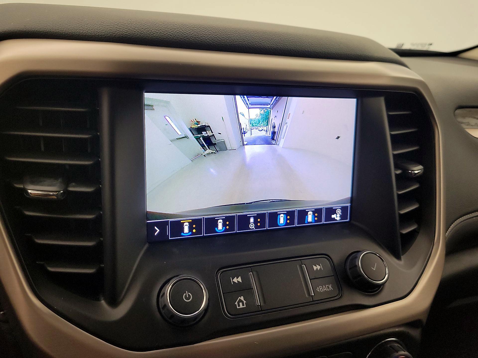Thumbnail: 2020 GMC Acadia - 15