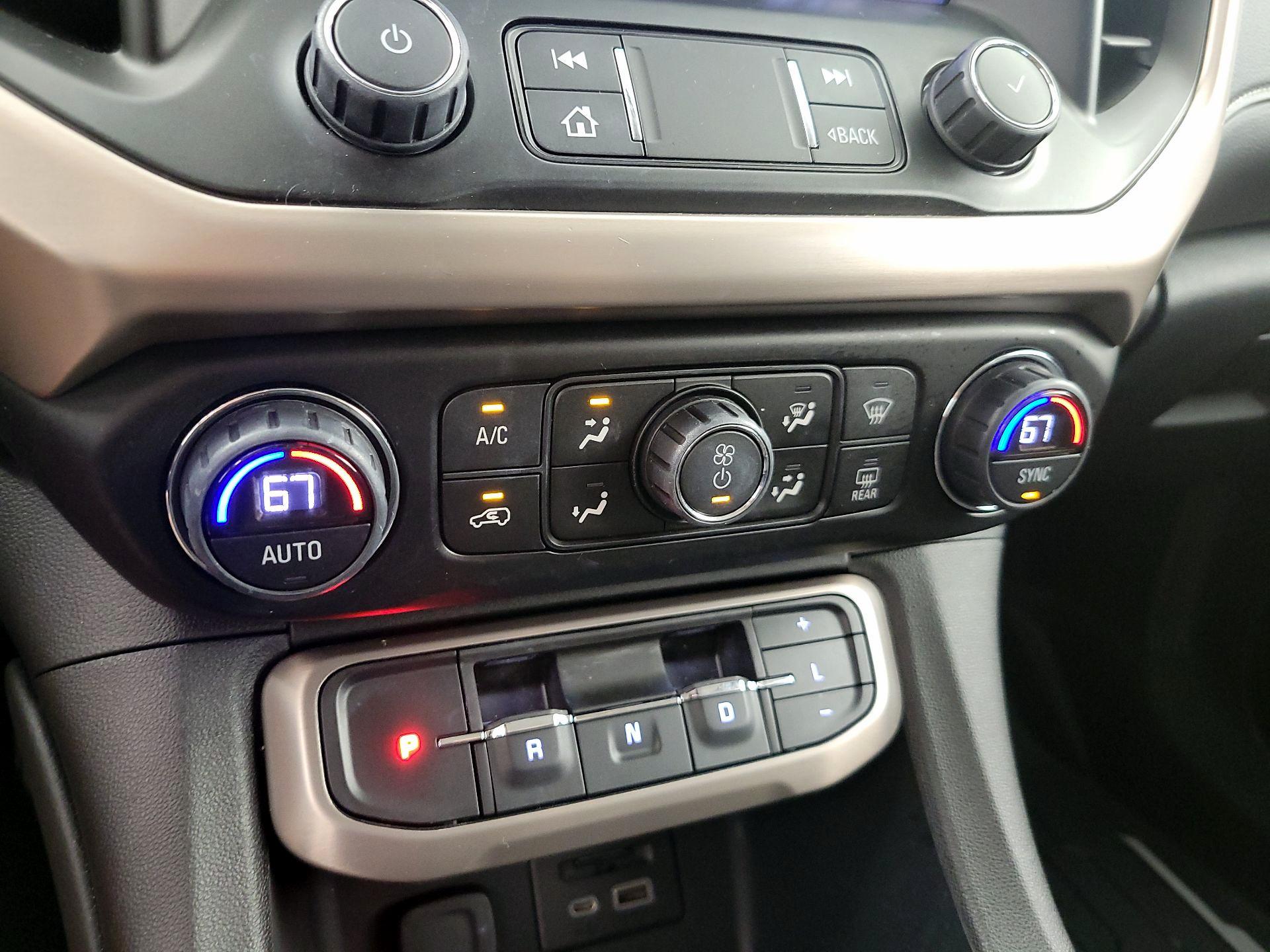 Thumbnail: 2020 GMC Acadia - 17