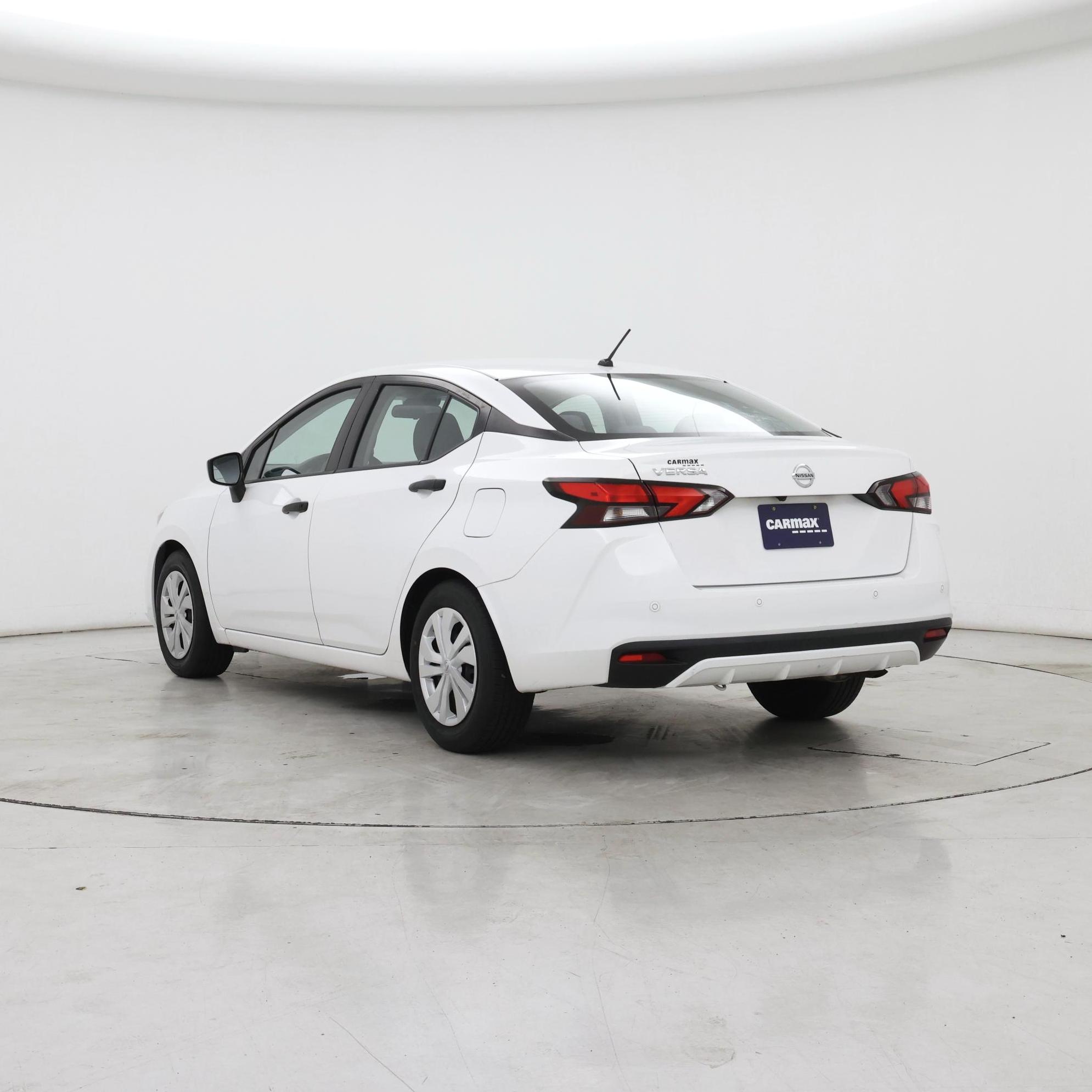 Thumbnail: 2021 Nissan Versa - 2