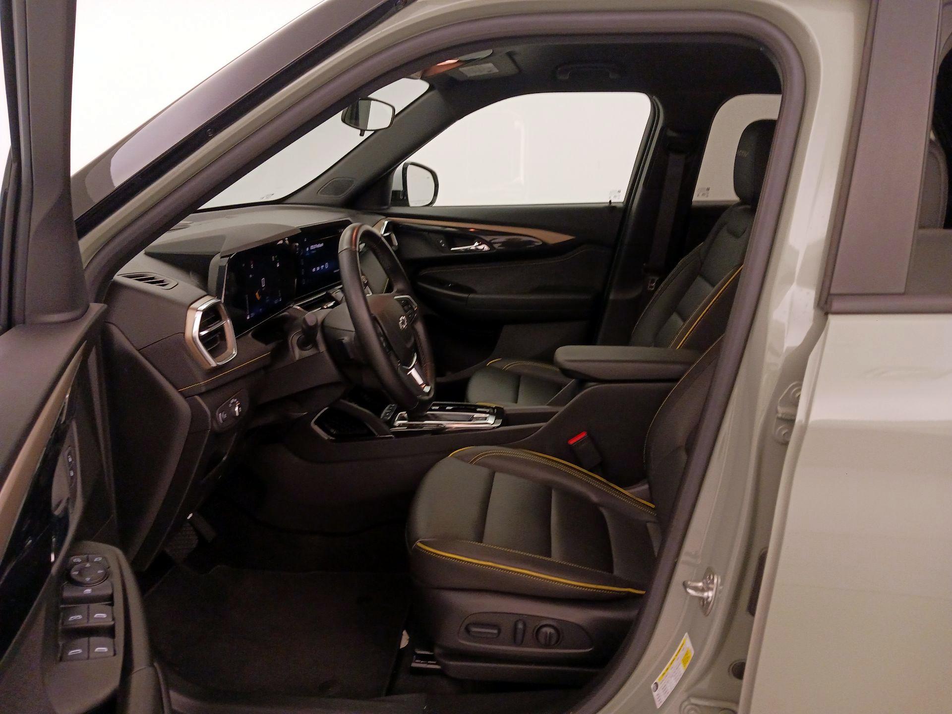 Thumbnail: 2024 Chevrolet TrailBlazer - 11