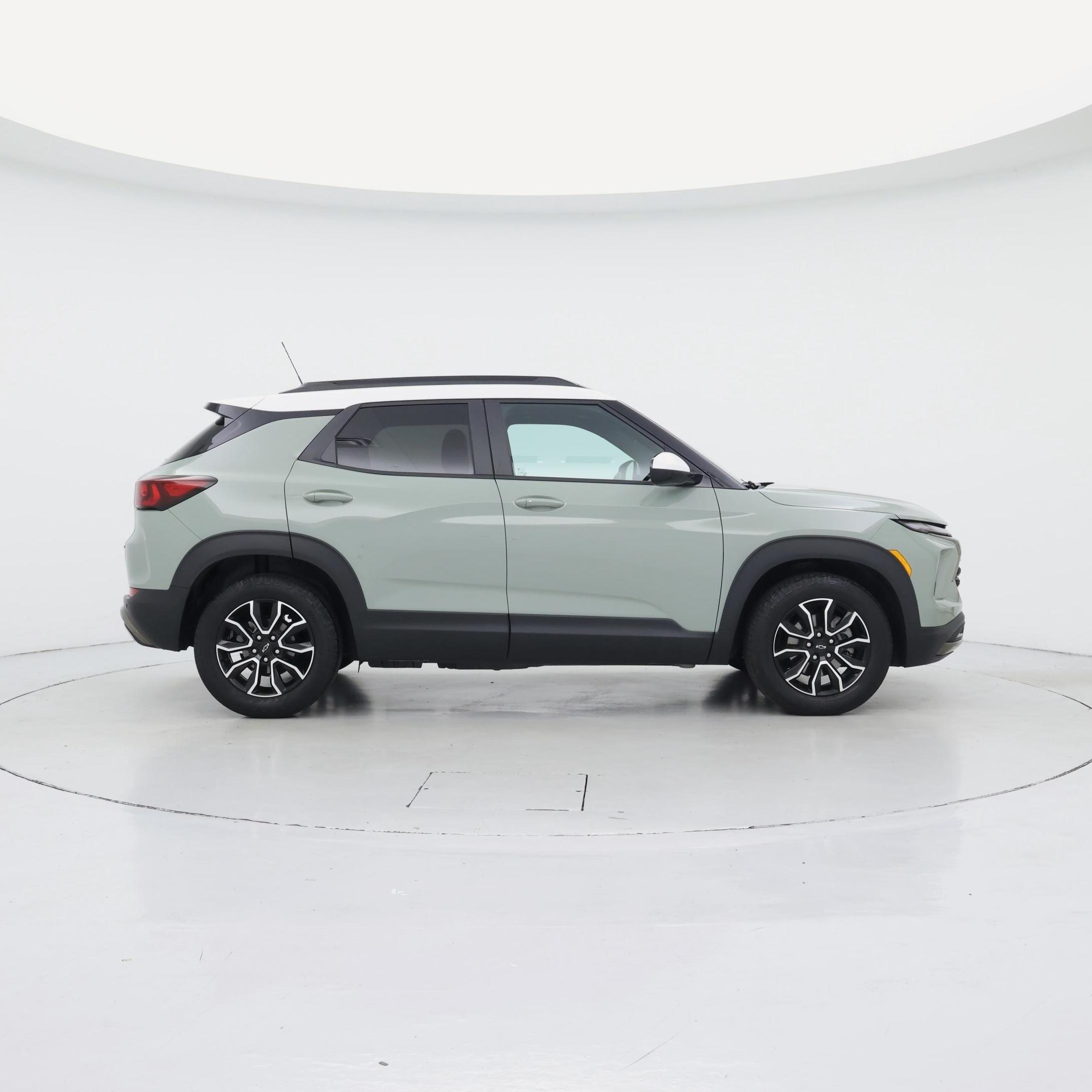 Thumbnail: 2024 Chevrolet TrailBlazer - 7
