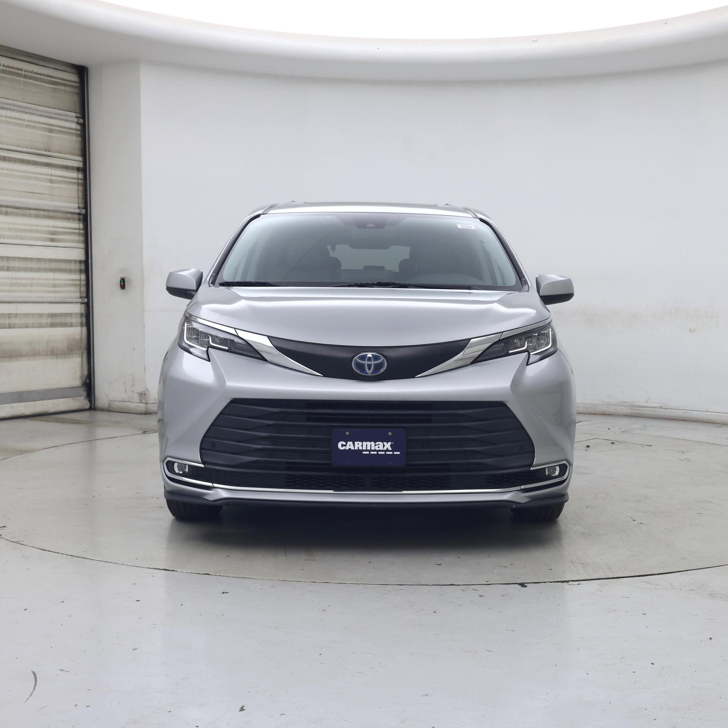 Thumbnail: 2022 Toyota Sienna - 5