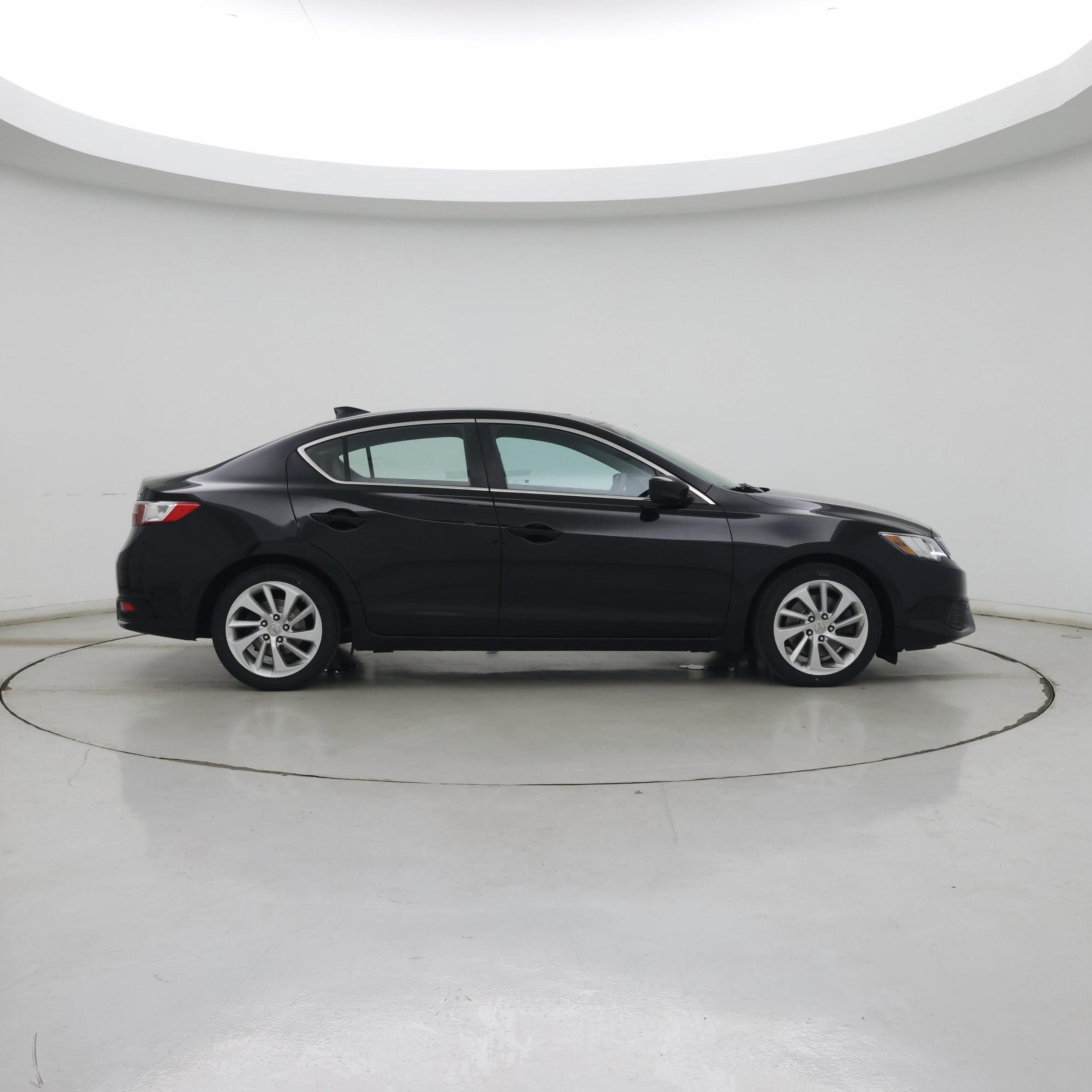 Thumbnail: 2018 Acura ILX - 7