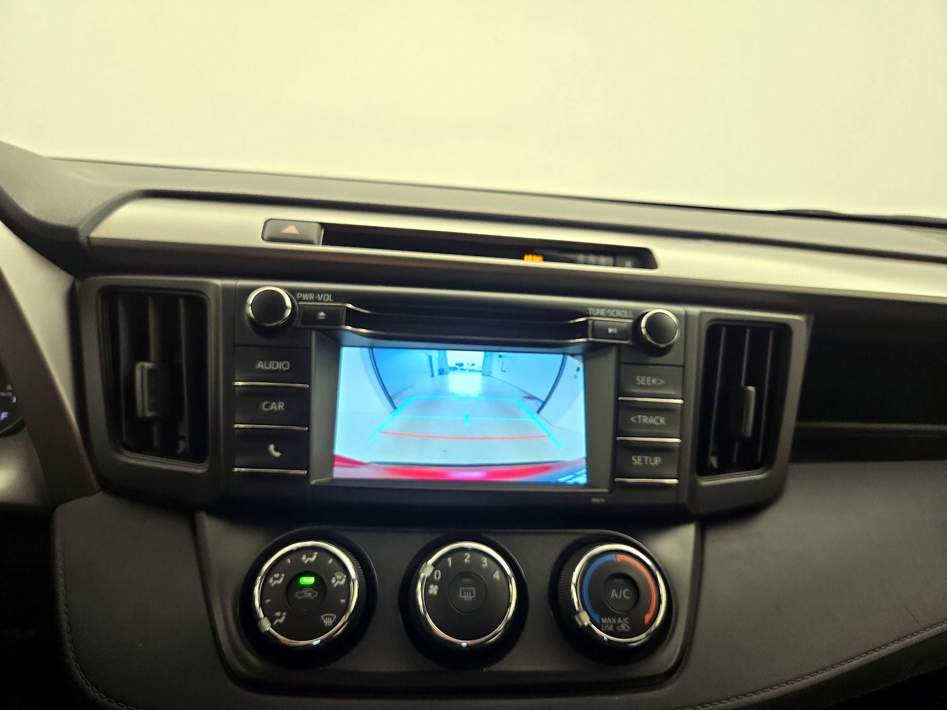 Thumbnail: 2017 Toyota RAV4 - 14