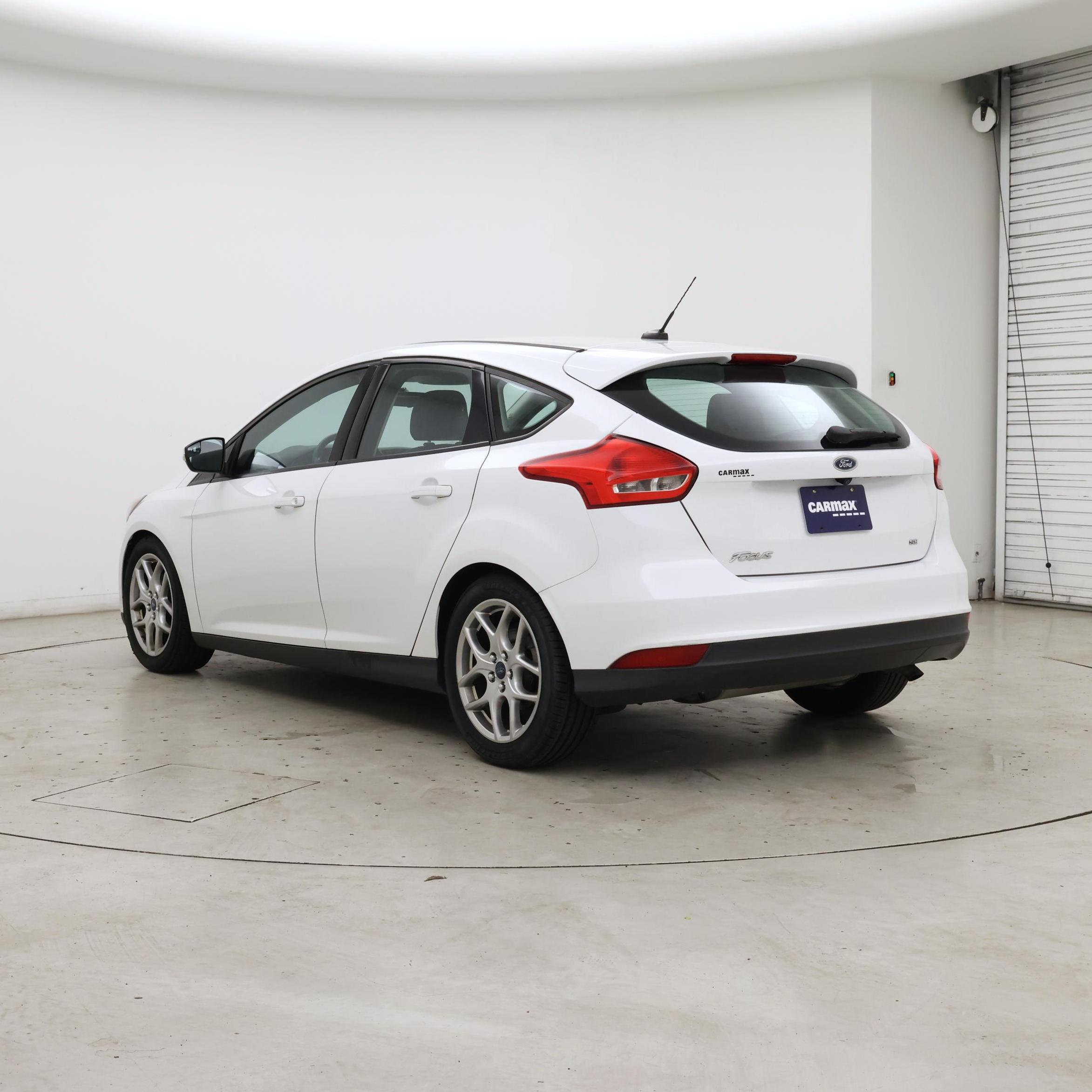 Thumbnail: 2015 Ford Focus - 2