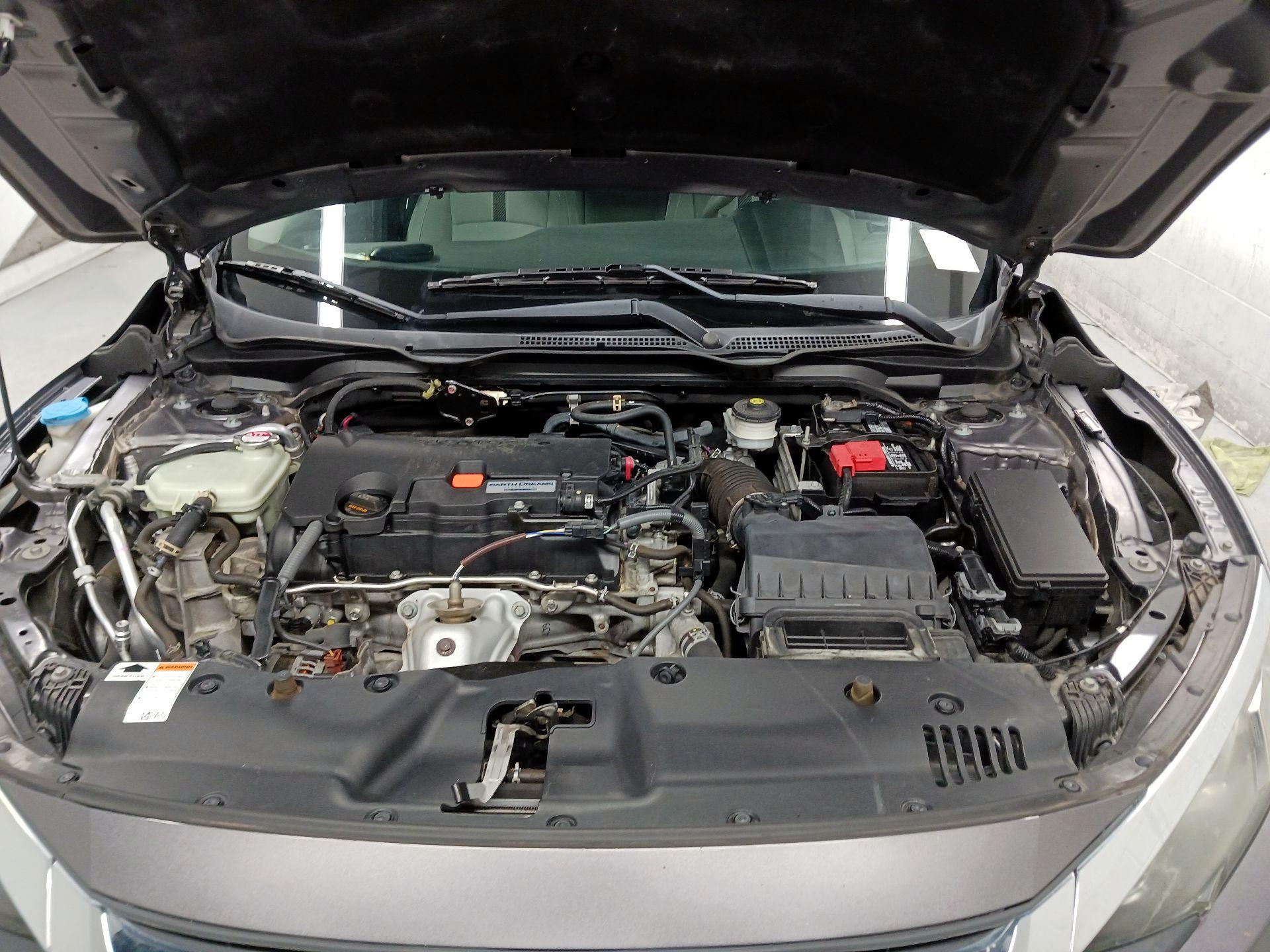 Thumbnail: 2018 Honda Civic - 16