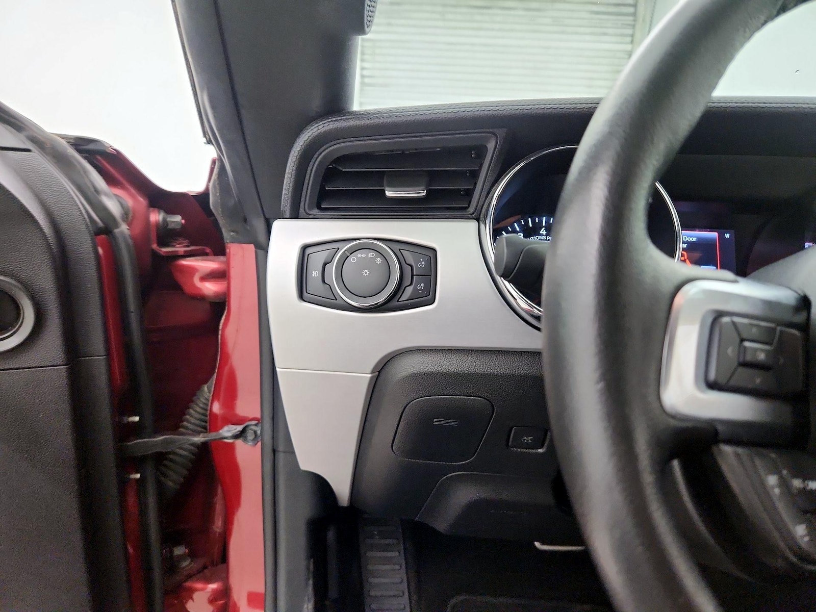 2015 Ford Mustang EcoBoost Premium - Photo 14