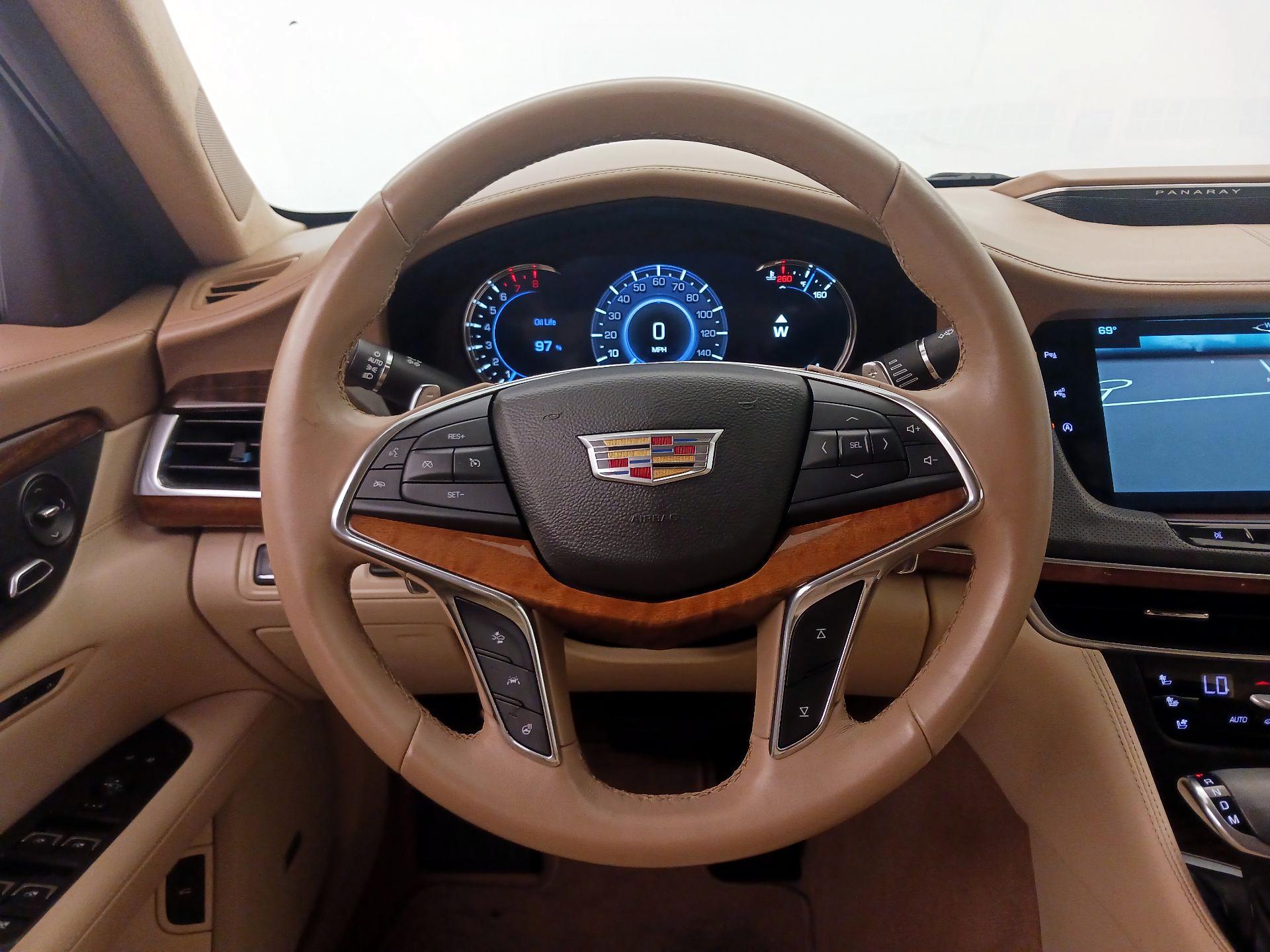 Thumbnail: 2017 Cadillac CT6 - 10