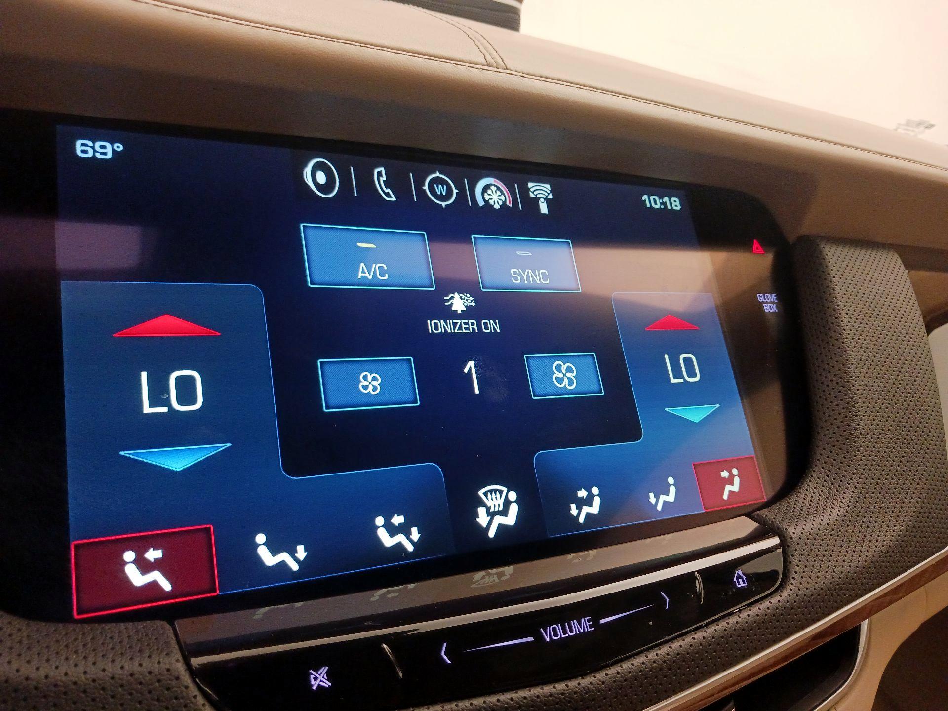 Thumbnail: 2017 Cadillac CT6 - 17