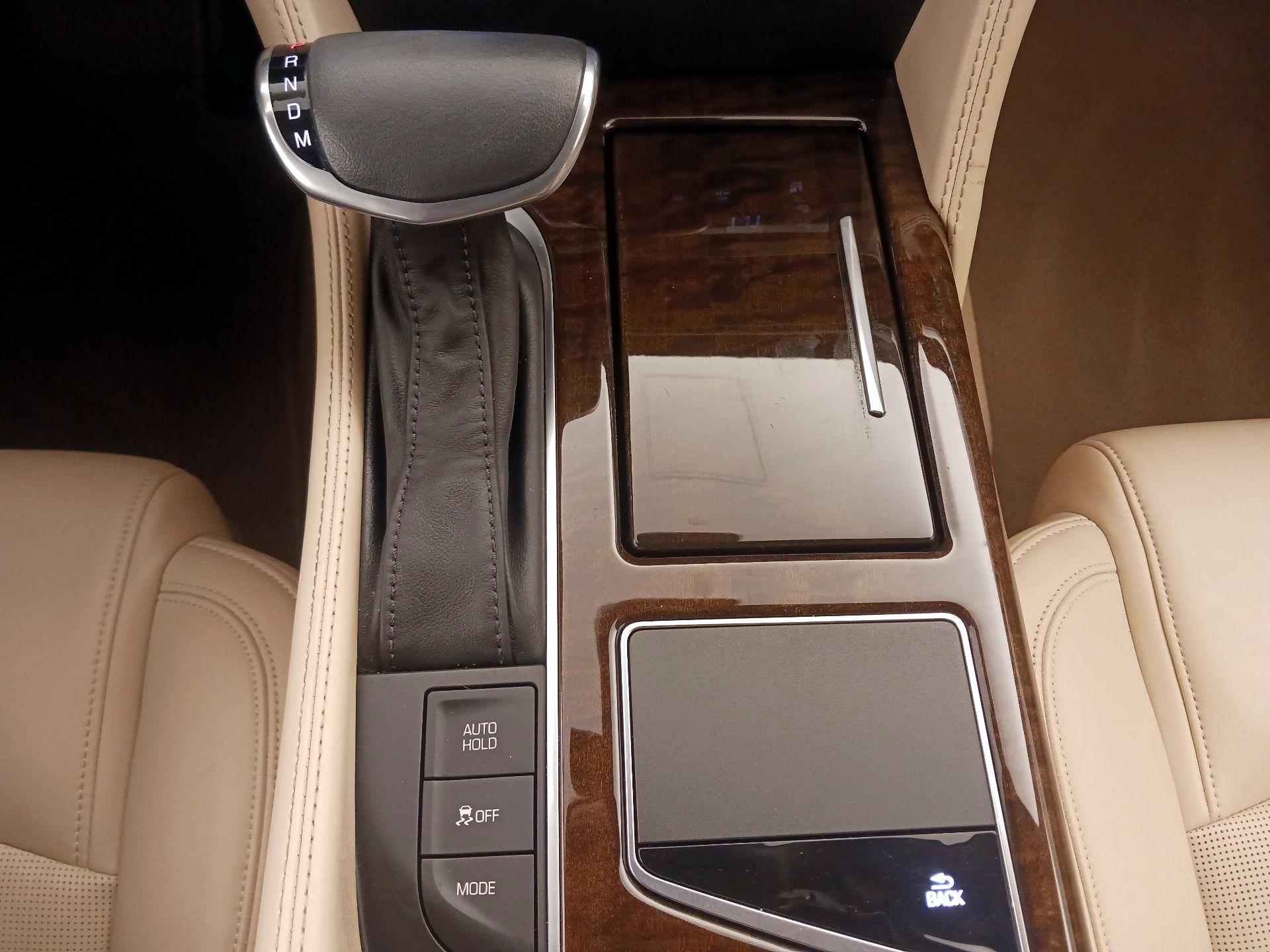 Thumbnail: 2017 Cadillac CT6 - 18