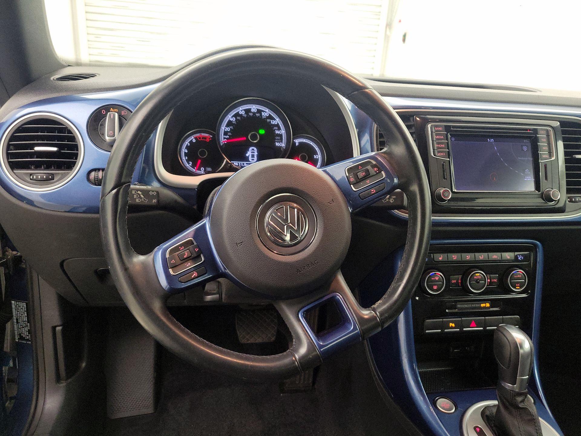 Thumbnail: 2017 Volkswagen Beetle - 10