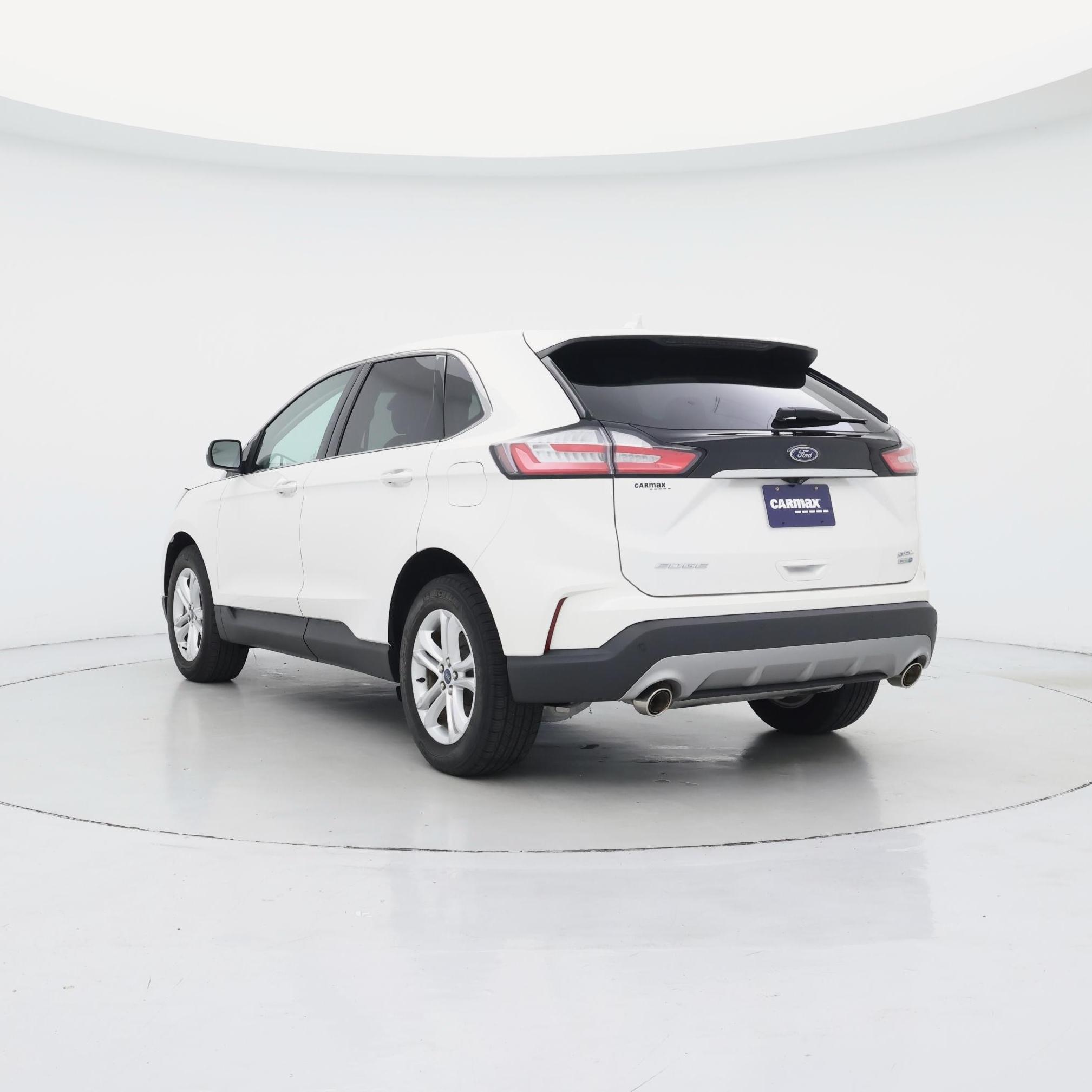 Thumbnail: 2019 Ford Edge - 2