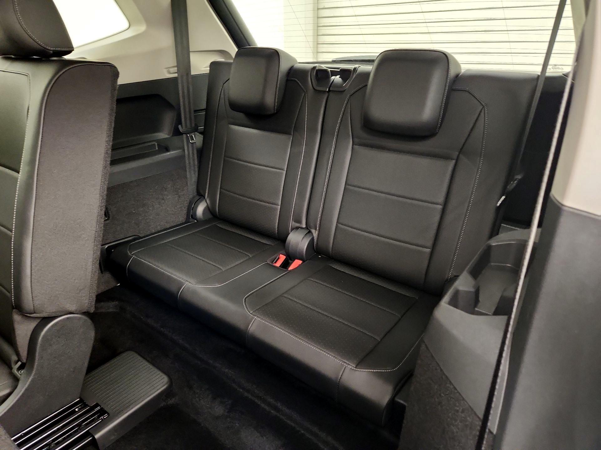 Thumbnail: 2018 Volkswagen Tiguan - 20