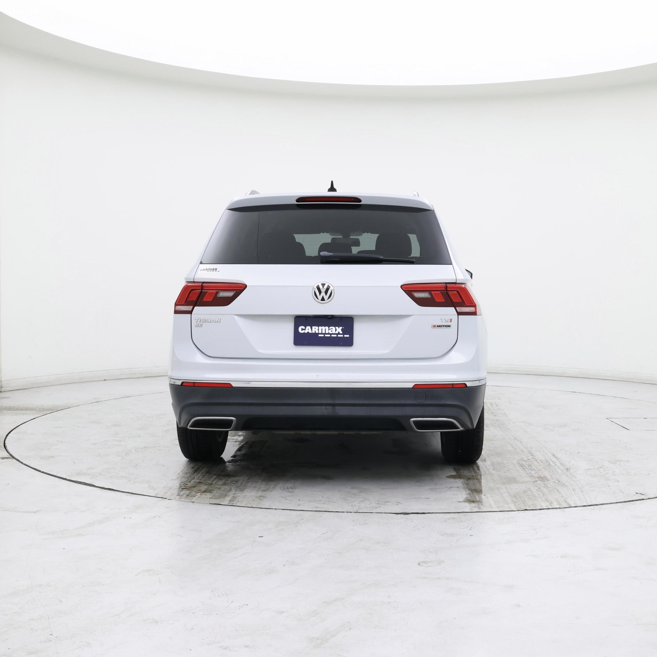 Thumbnail: 2018 Volkswagen Tiguan - 6
