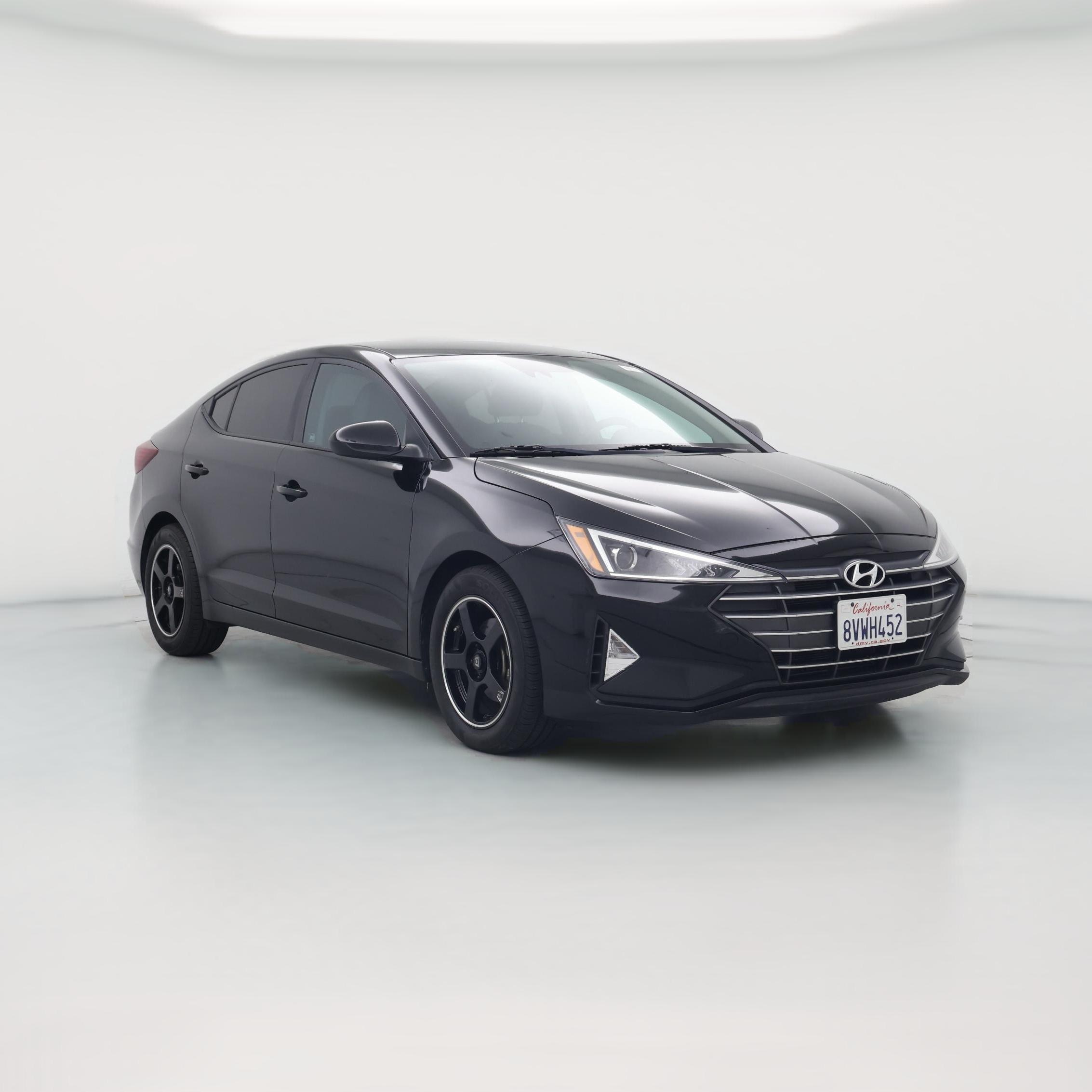 Thumbnail: 2020 Hyundai Elantra - 1