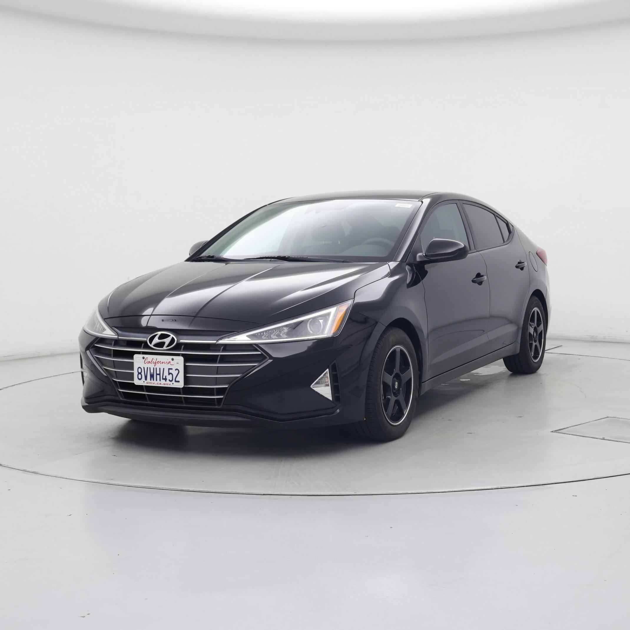 Thumbnail: 2020 Hyundai Elantra - 4