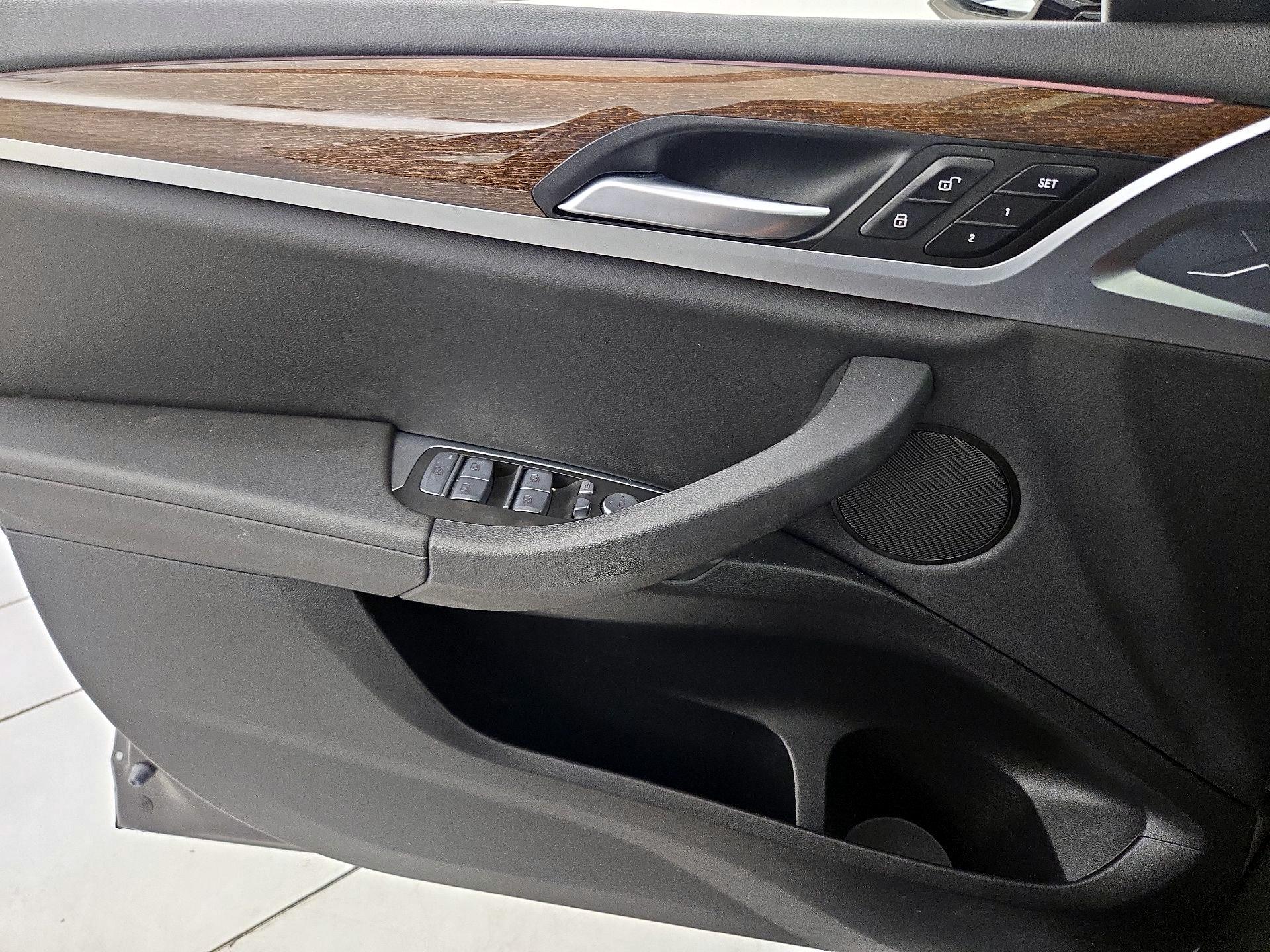 Thumbnail: 2021 BMW X3 - 12