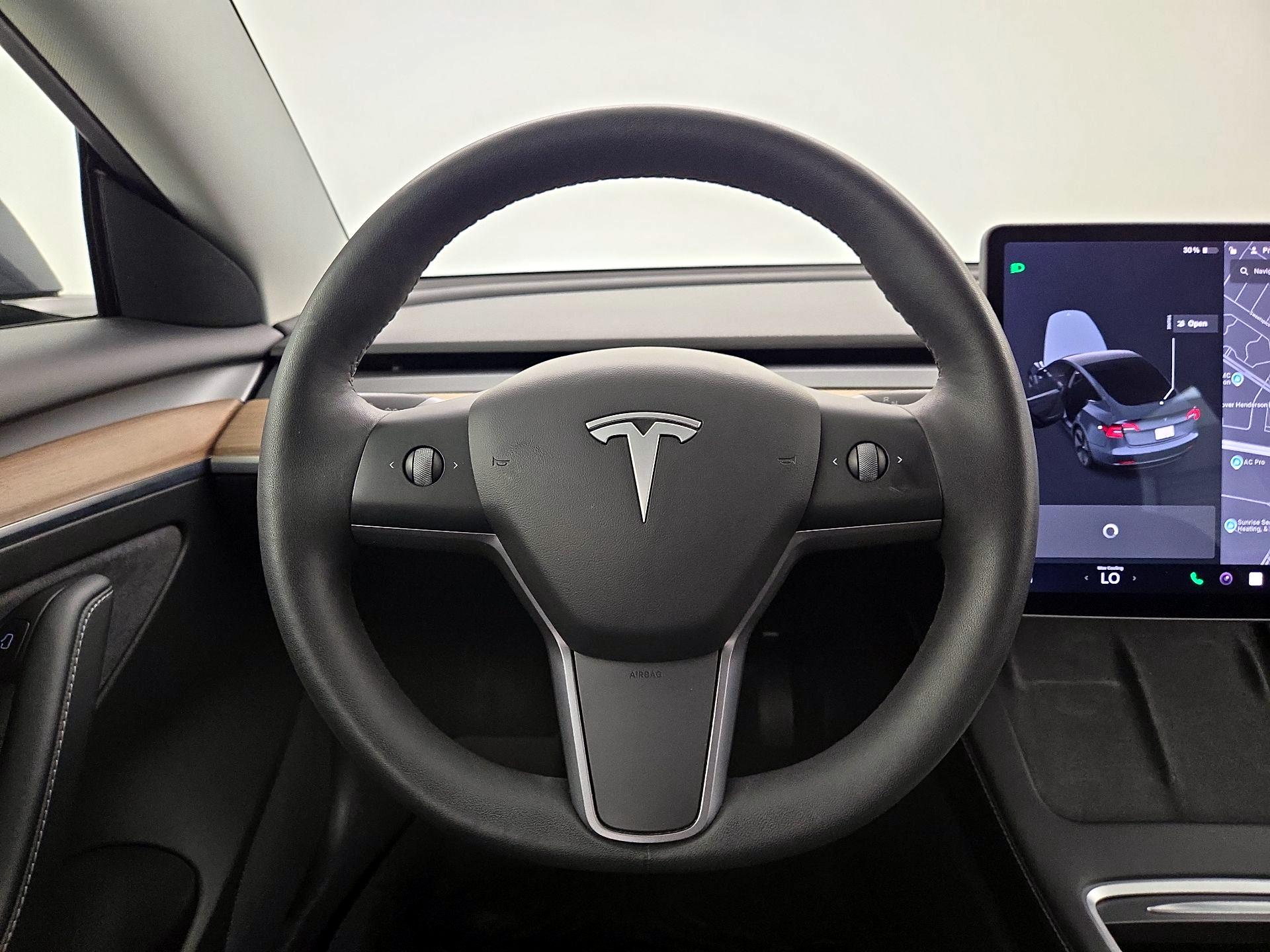 Thumbnail: 2021 Tesla Model 3 - 10