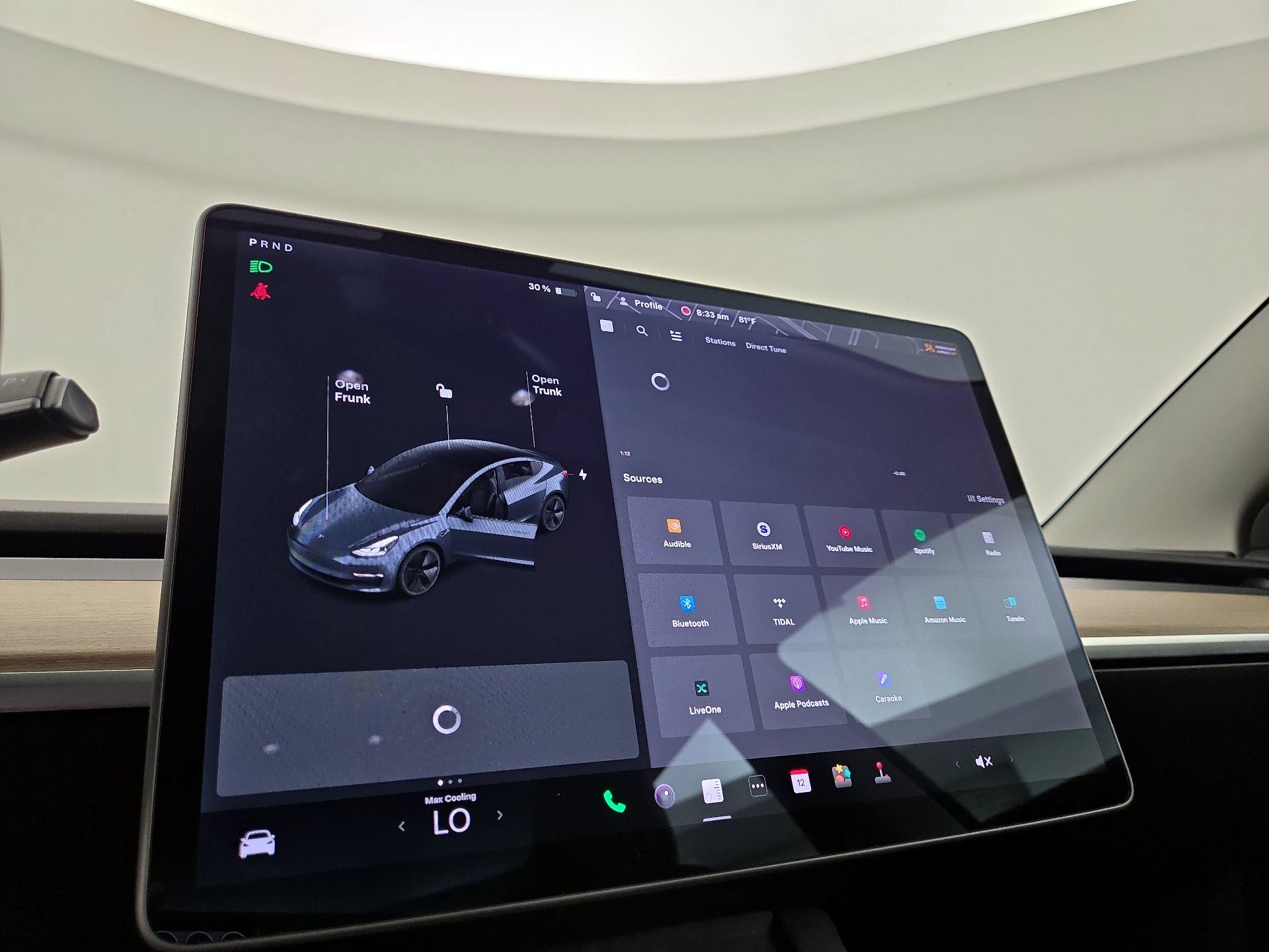 Thumbnail: 2021 Tesla Model 3 - 15