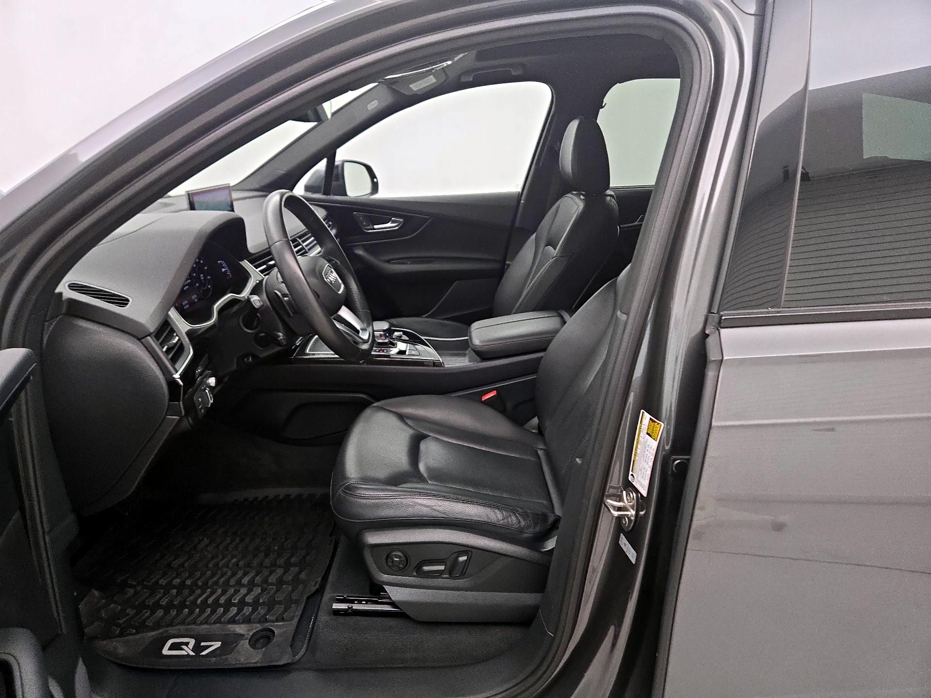 Thumbnail: 2019 Audi Q7 - 11