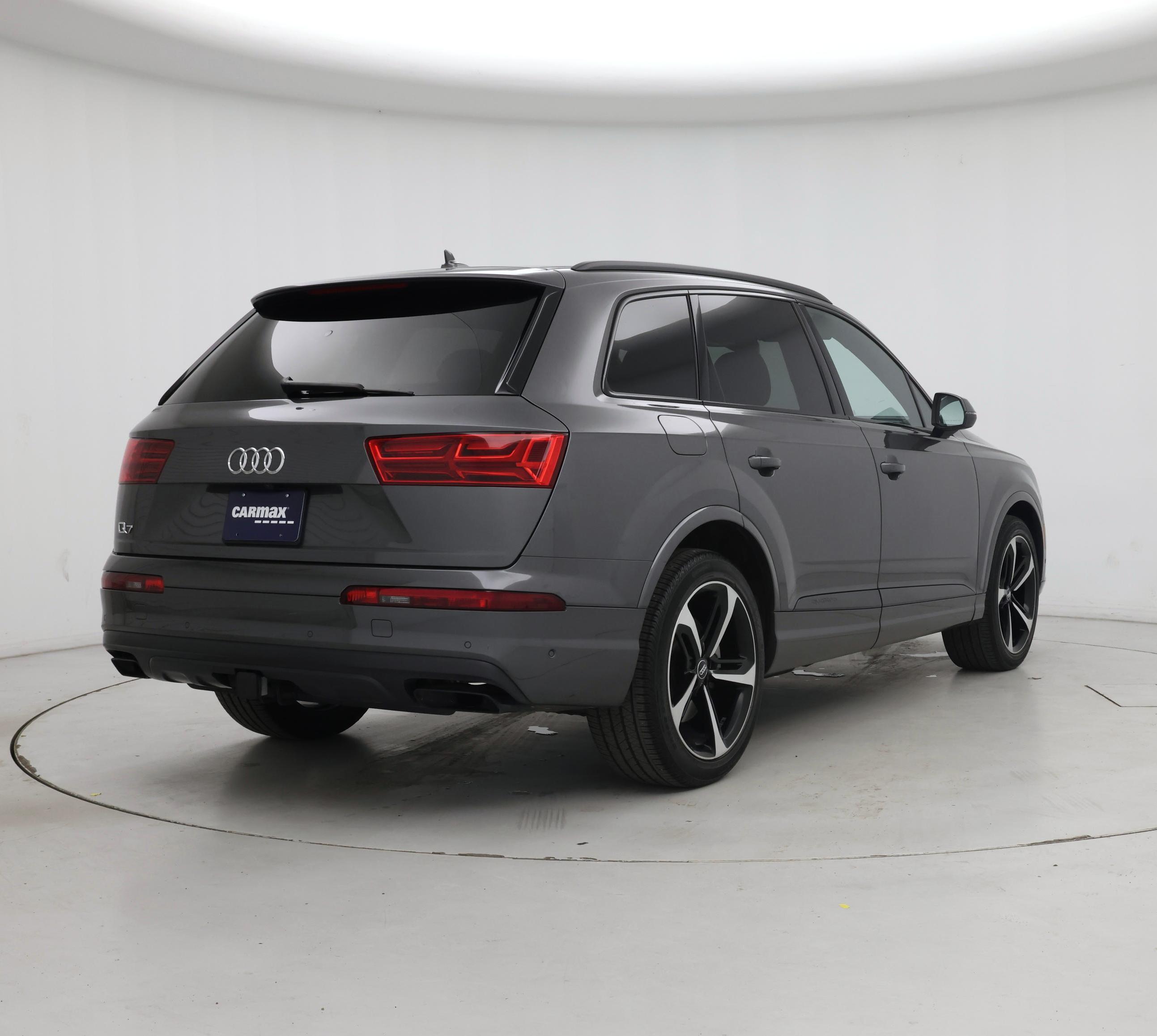 Thumbnail: 2019 Audi Q7 - 8