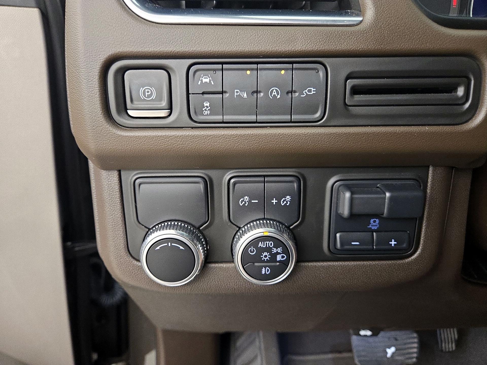 Thumbnail: 2021 GMC Yukon - 13