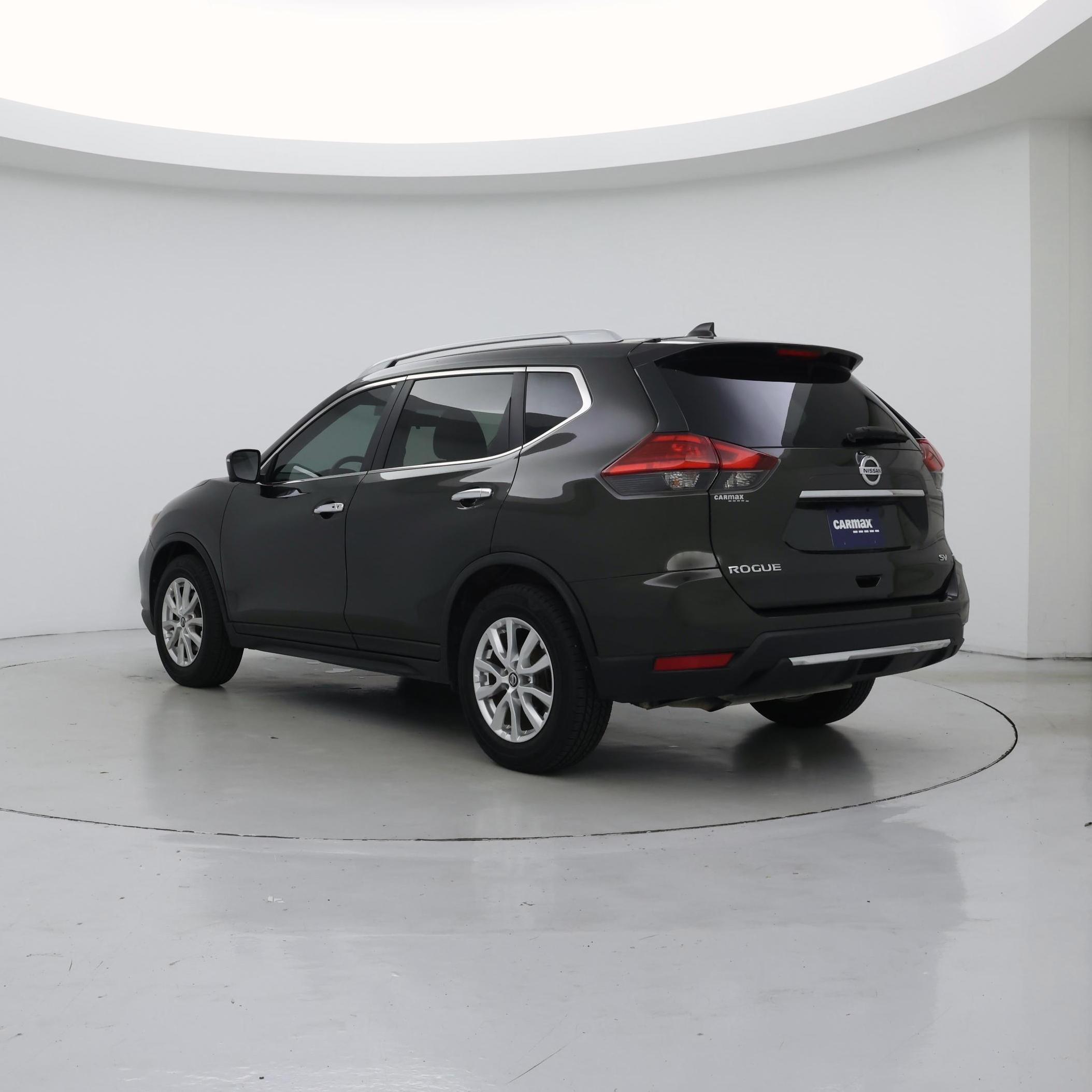 Thumbnail: 2017 Nissan Rogue - 2