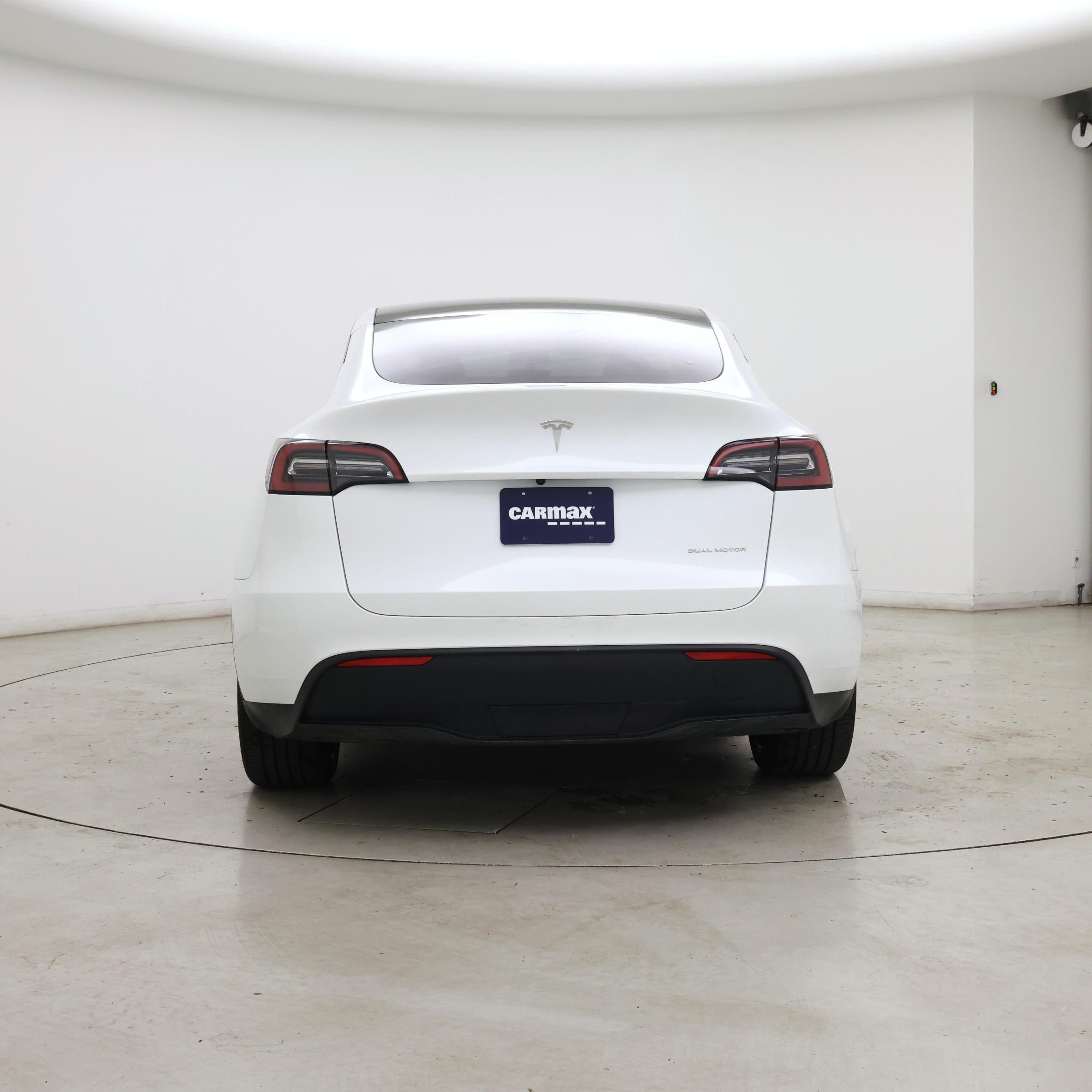 Thumbnail: 2023 Tesla Model Y - 6