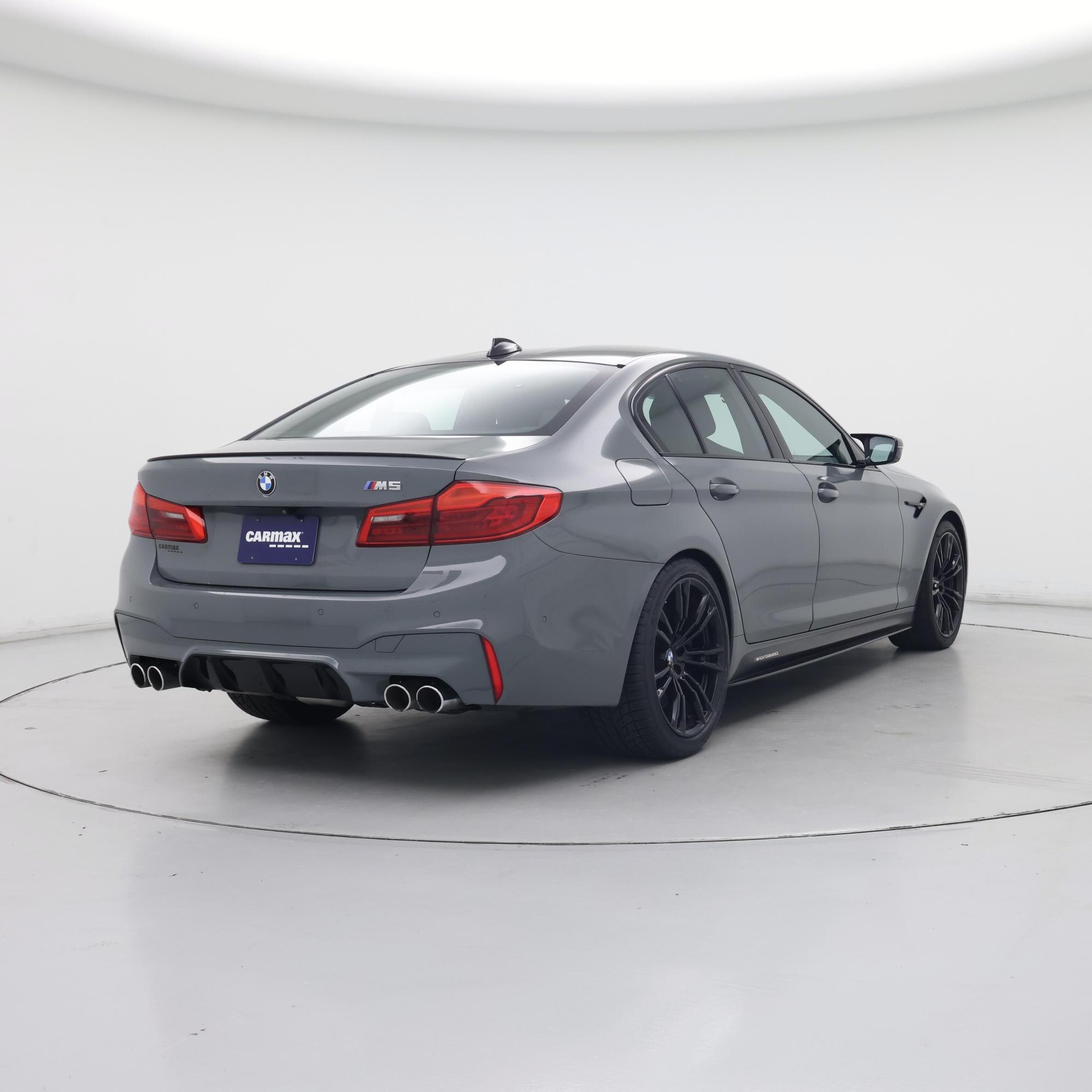 Thumbnail: 2019 BMW M5 - 8