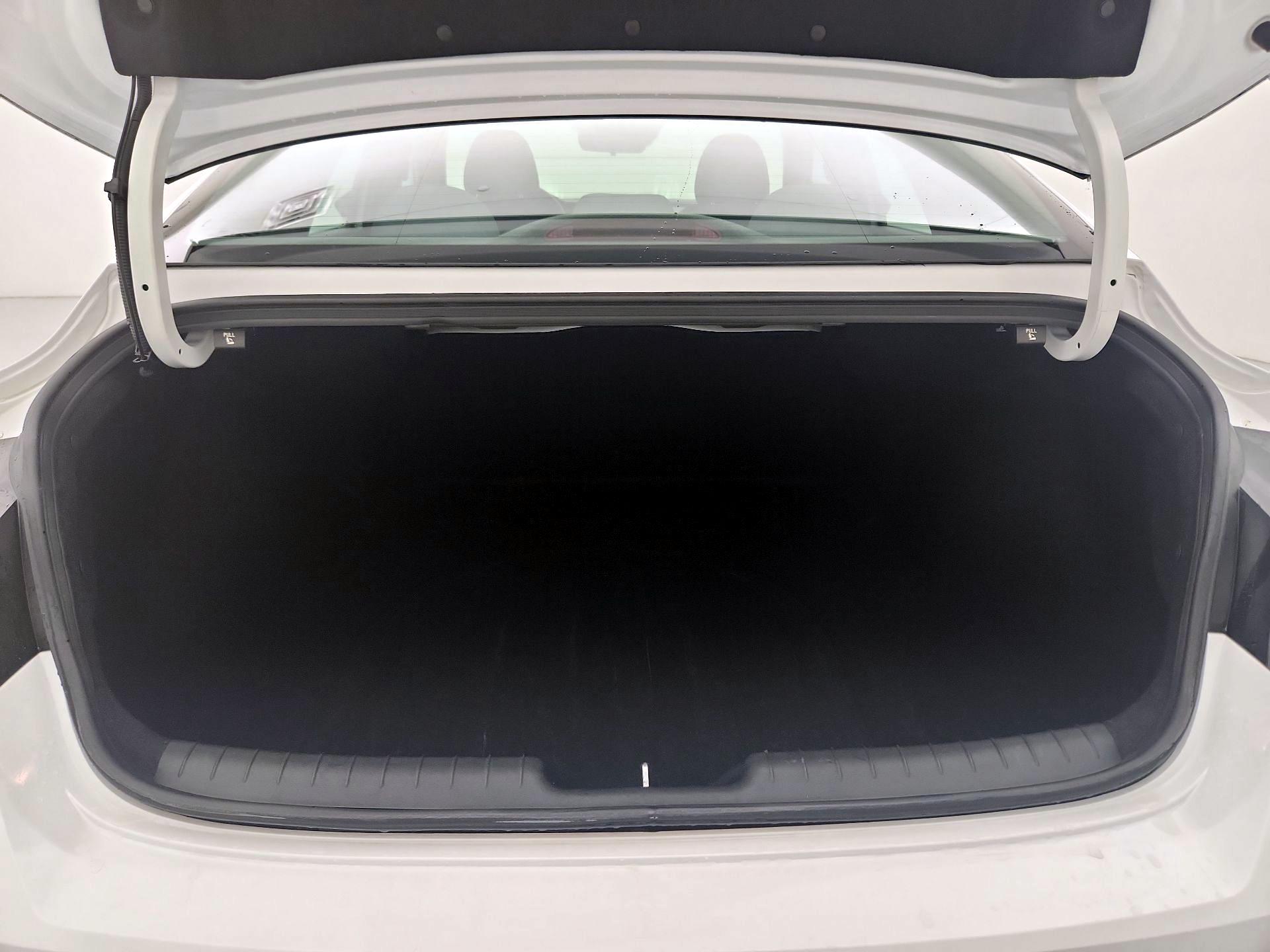 Thumbnail: 2021 Hyundai Elantra - 20