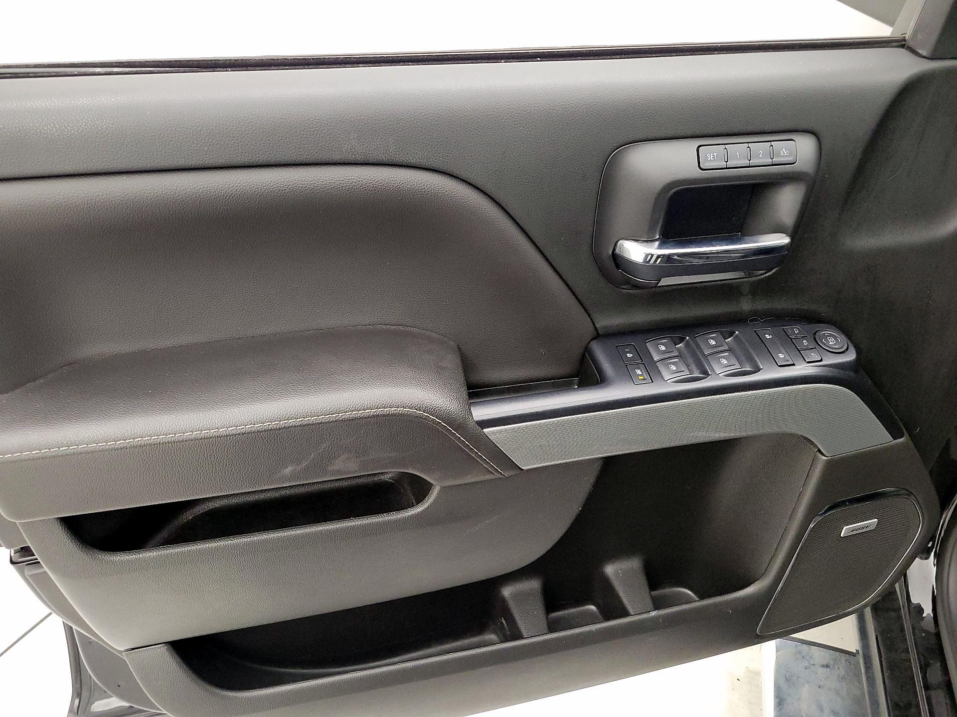 Thumbnail: 2017 Chevrolet Silverado 1500 - 12
