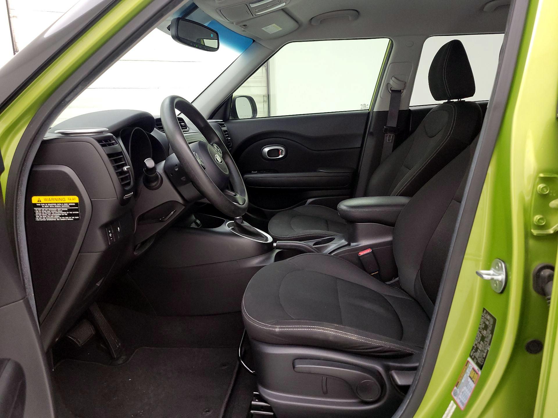 Thumbnail: 2015 Kia Soul - 11