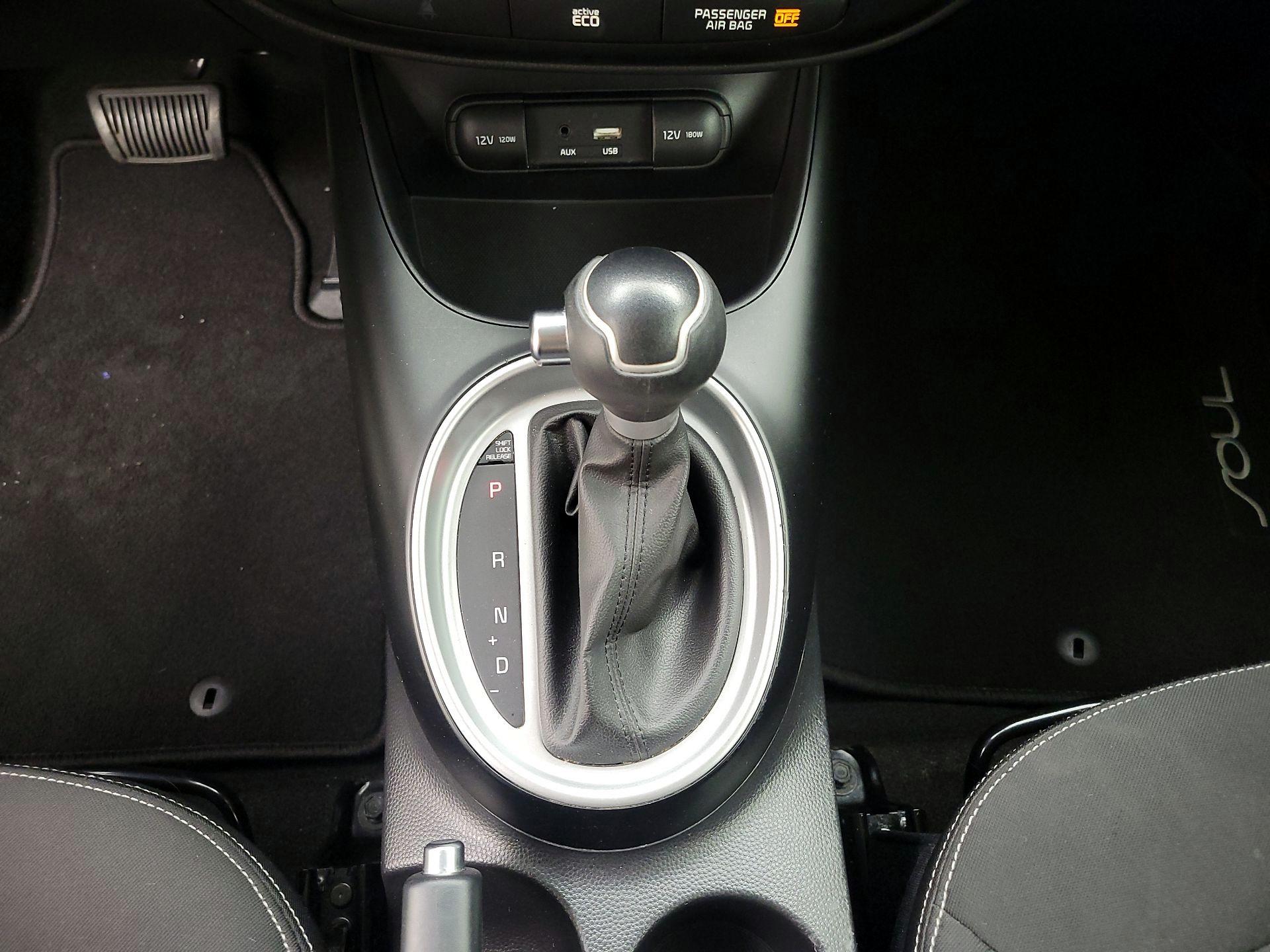 Thumbnail: 2015 Kia Soul - 16