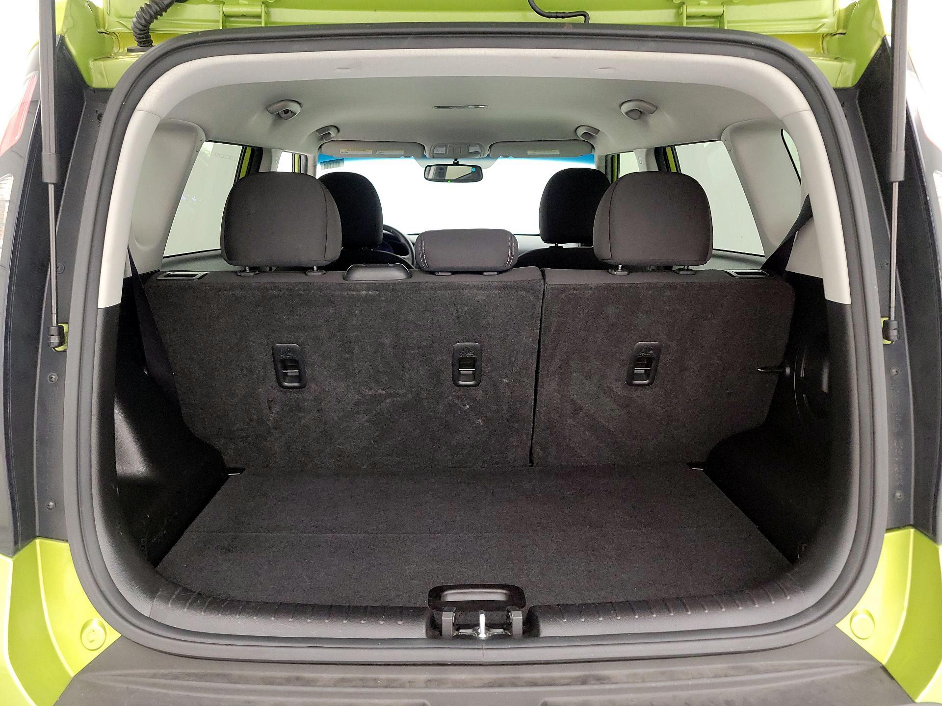 Thumbnail: 2015 Kia Soul - 19