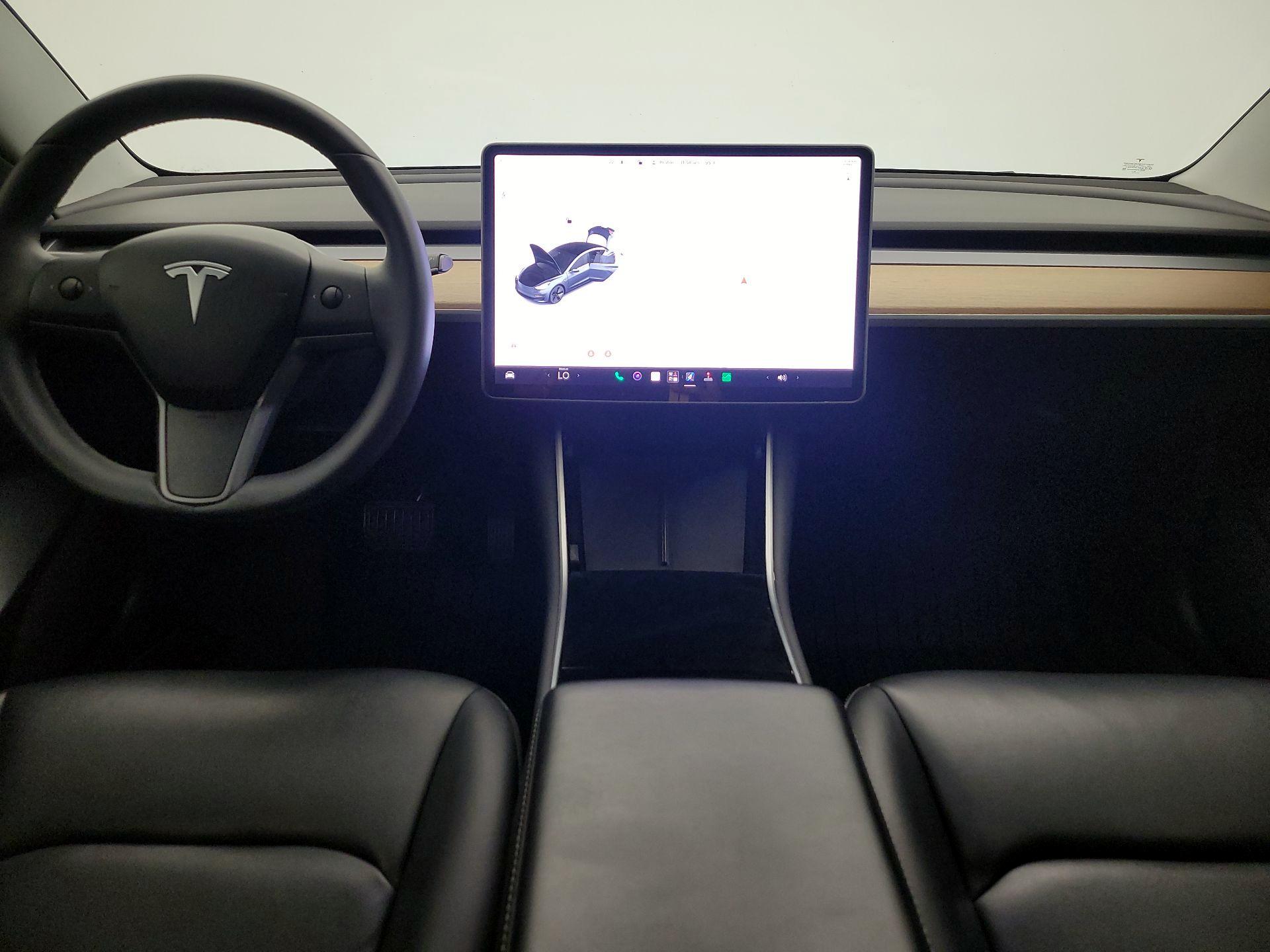 Thumbnail: 2020 Tesla Model 3 - 8