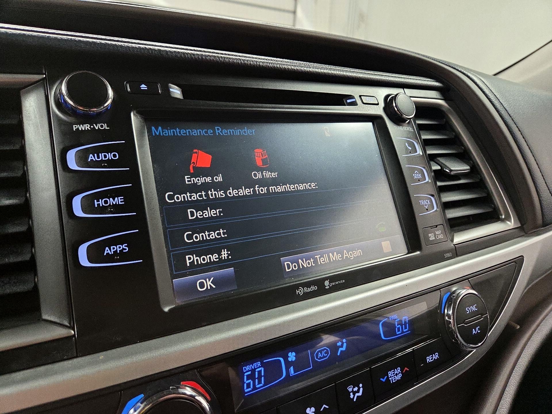 Thumbnail: 2015 Toyota Highlander - 13
