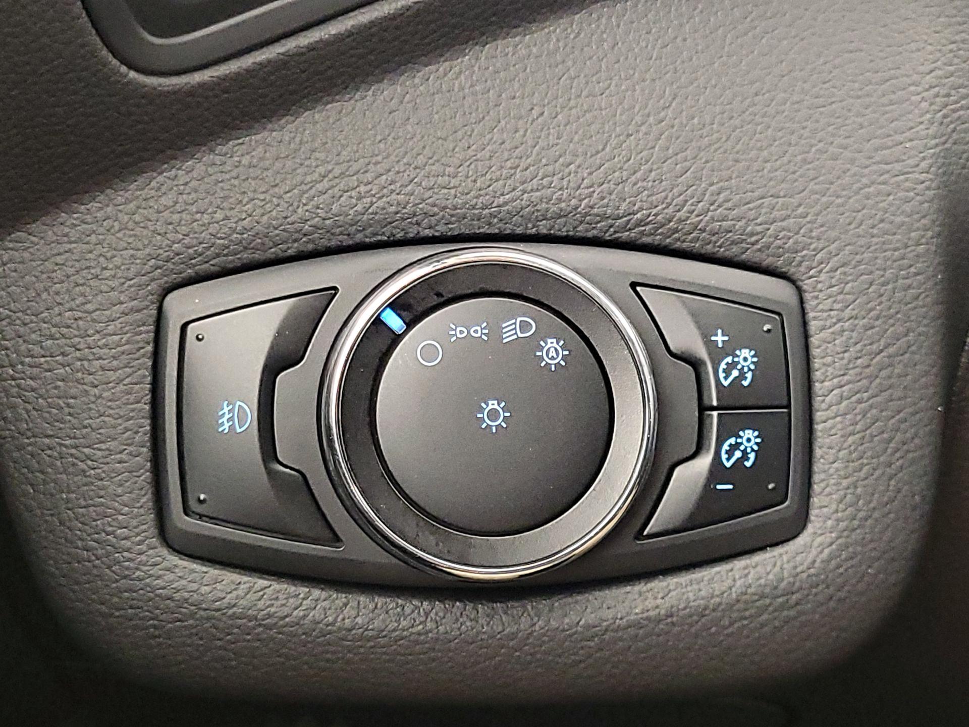 Thumbnail: 2014 Ford Escape - 13